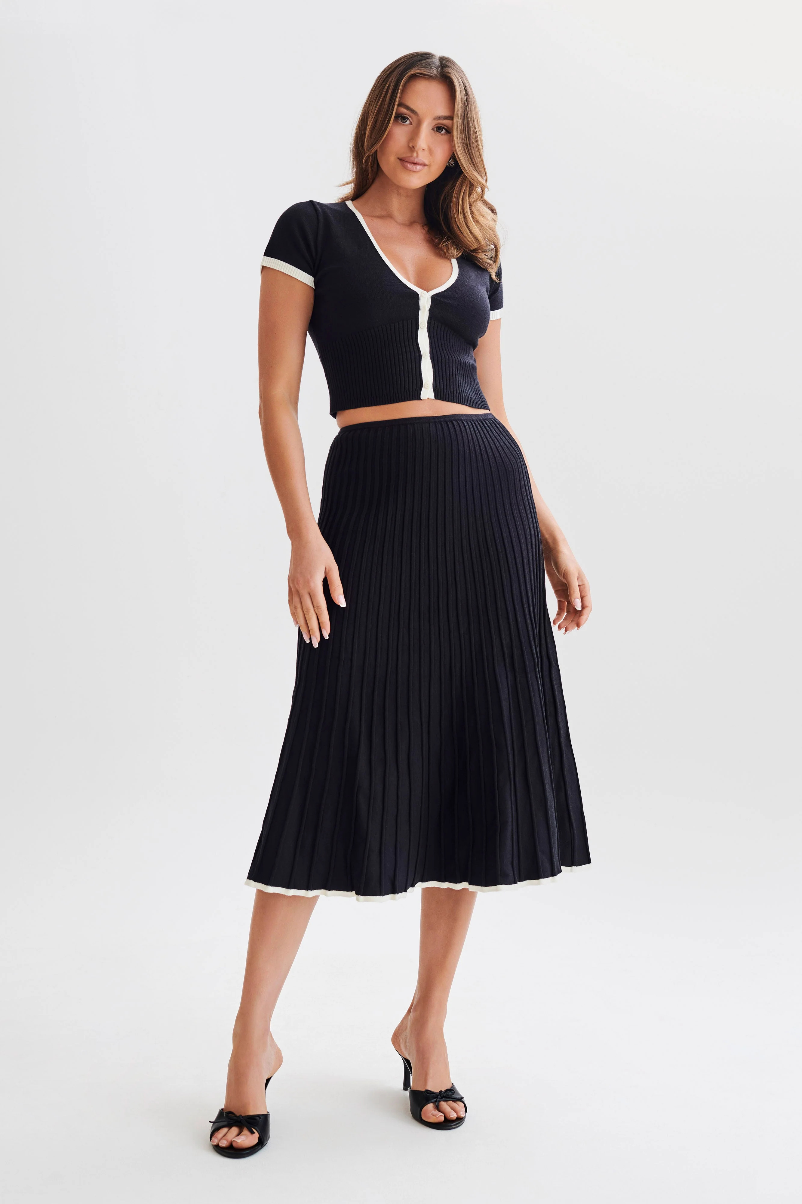 Jolene Contrast Rib Knit Midi Skirt - Black | MESHKI US