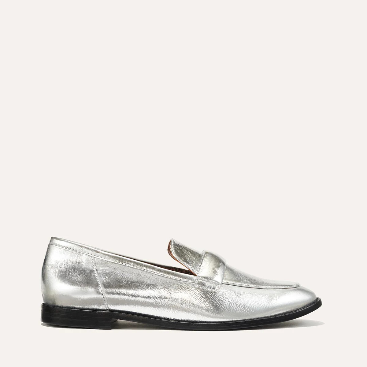 The Andie Loafer - Silver Crinkle Mirror | Margaux