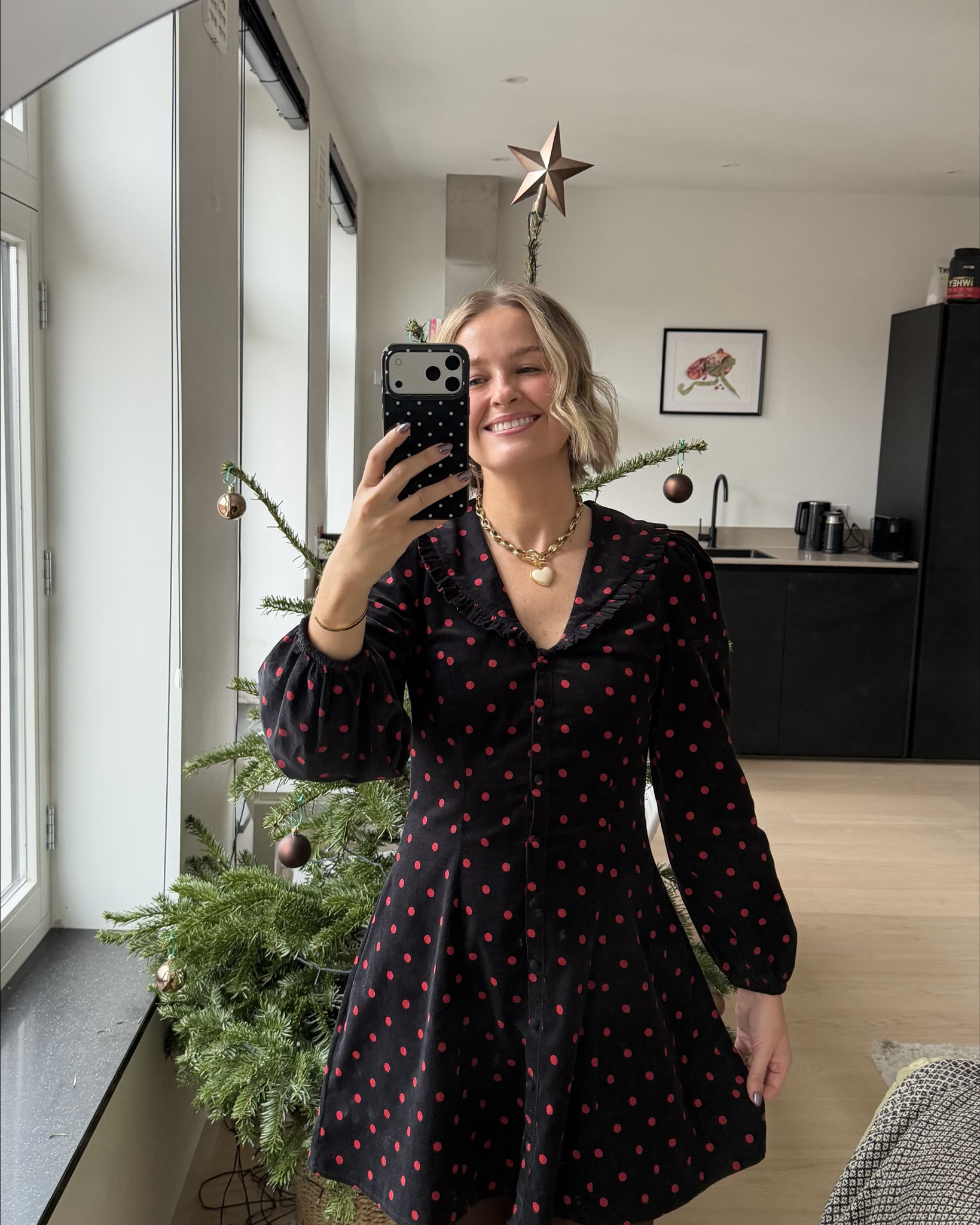 LAURA20 for 20% off full priced items until 15 December! Nobody’s child ad

Dresses both size 10
Coat size M



#LTKfestive #LTKpartywear #LTKwinter