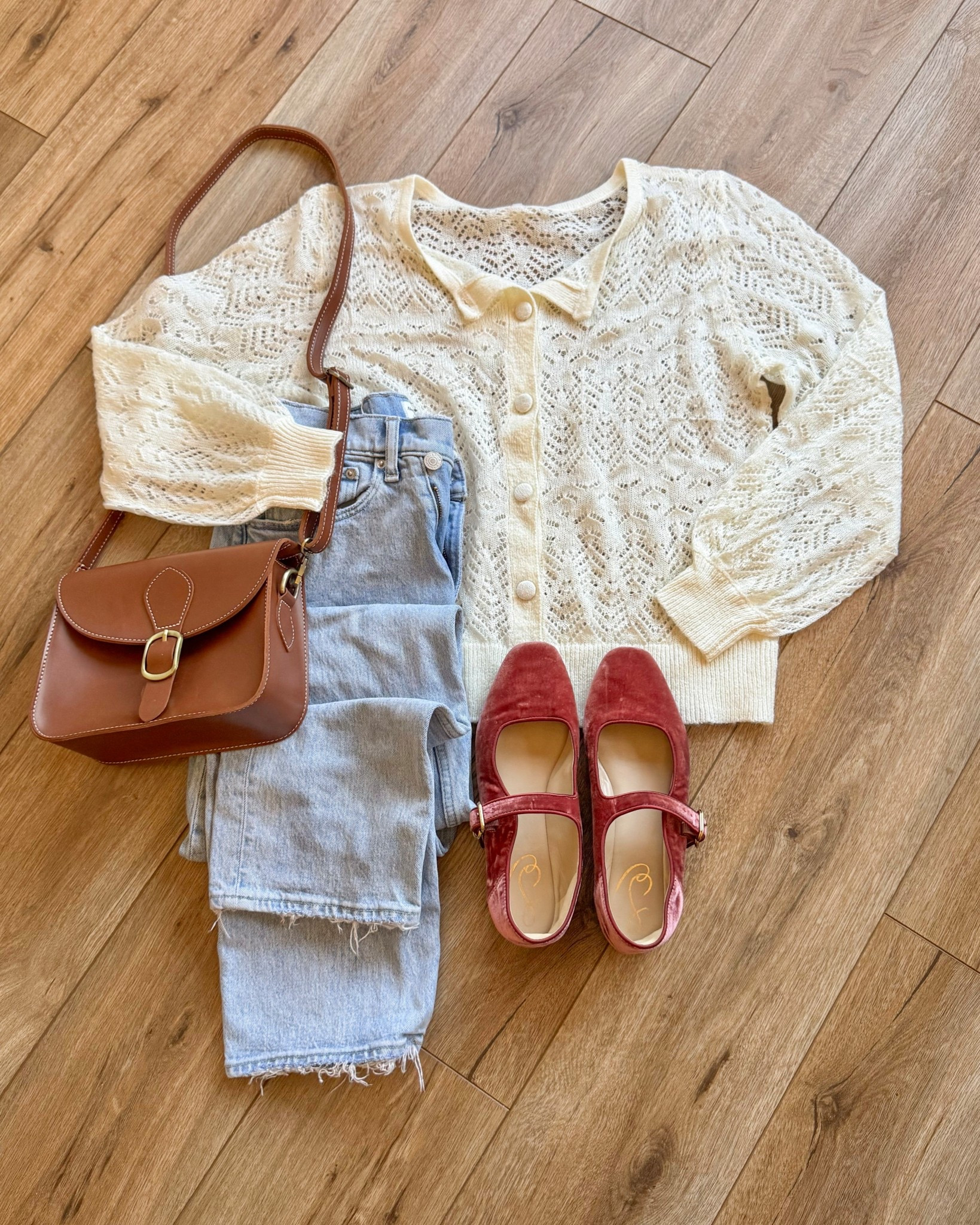 Amazon fashion. Lace knit cardigan. Crochet knit cardigan. Romantic casual outfit. Feminine casual outfits.

#LTKSaleAlert #LTKSeasonal #LTKootd