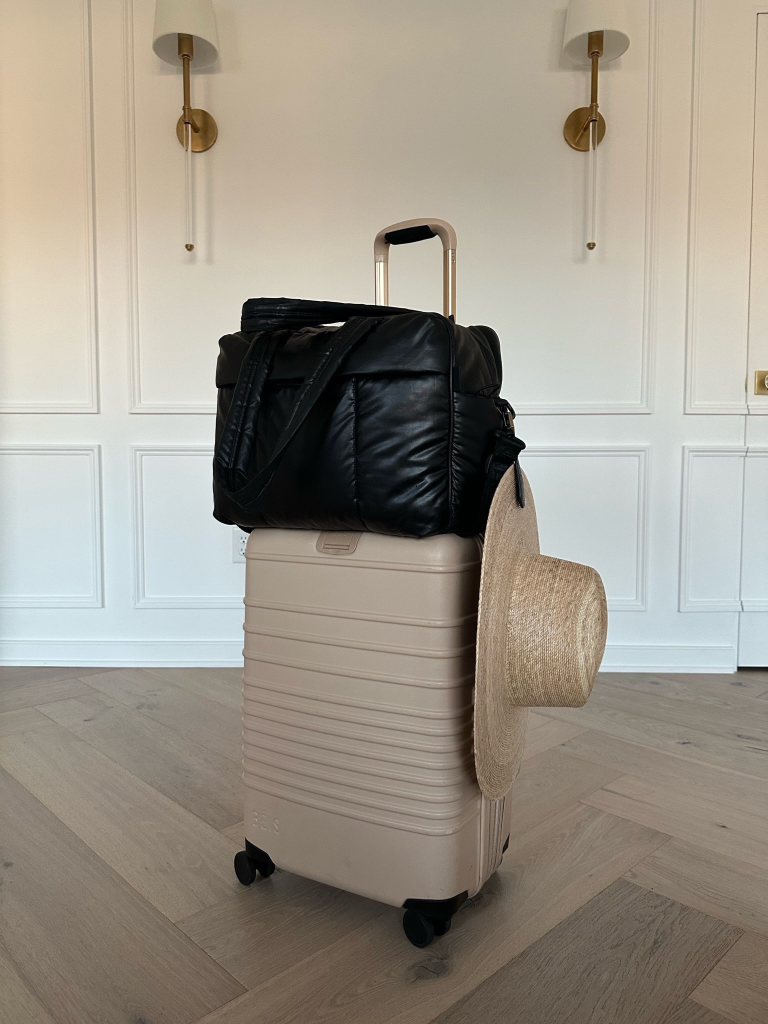 20% OFF REVOLVE SALE today only!! Use code HAPPY20 to save! My go-to carry-on suit case it’s lightweight, fits so much and has a built in weight indicator 🤩

Revolve sale
Travel essentials 
Beis suitcase 
Airport essentials 

#LTKSaleAlert #LTKTravel #LTKSeasonal