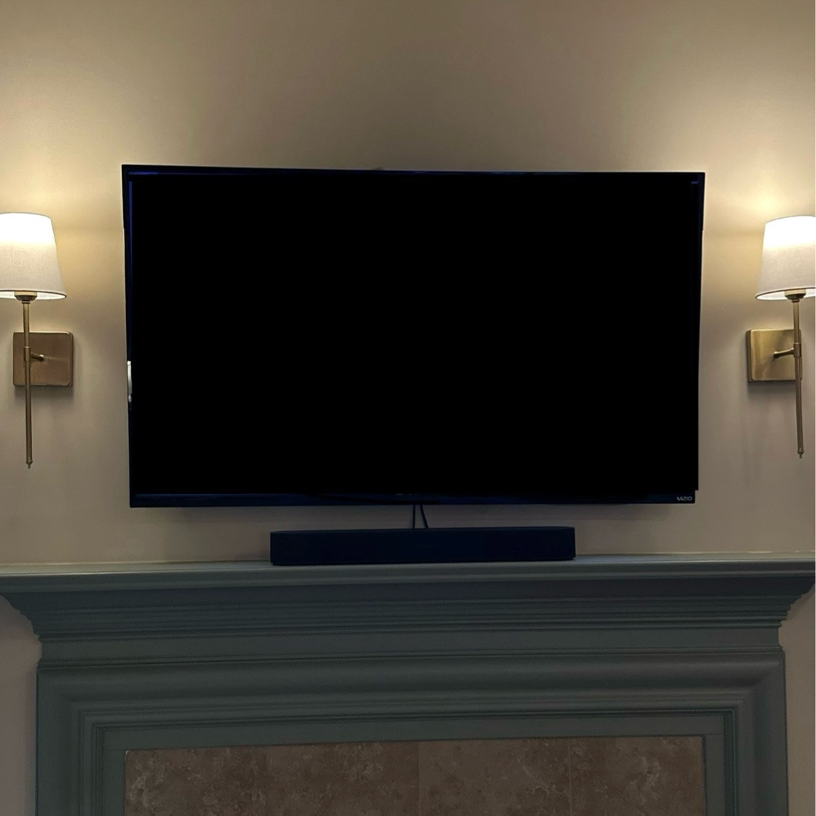 Rental friendly wall sconces using affordable Amazon finds. No drilling holes, no hardwiring. 
#amazonhomefinds #diy

#LTKhome