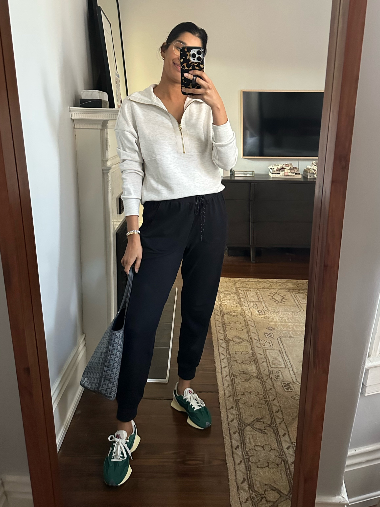 Outfit details! Joggers are almost discounted but heard these are very similar!!! 

Sweatshirt runs big, I always size down in their tops. XS

Joggers run TTS 

#LTKSaleAlert #LTKFindsUnder50 #LTKActive