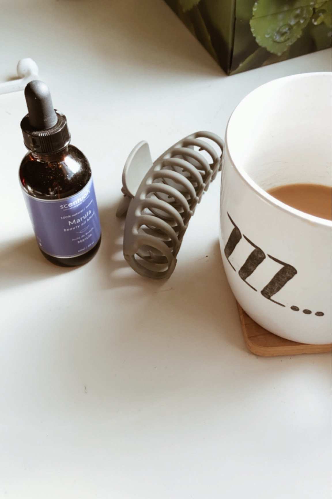 fall skincare/beauty needs! aesthetic gray claw clip & 100% natural clean skincare

#LTKhome #LTKSeasonal #LTKstyletip