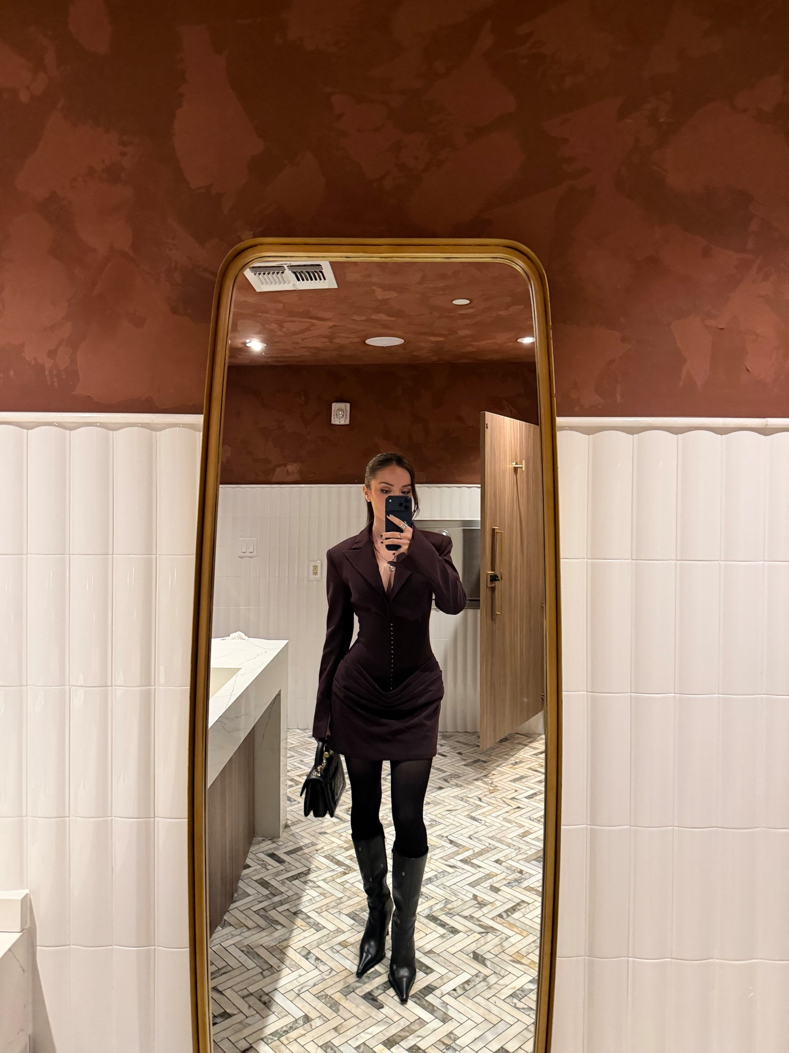 Casual business. 

#LTKBeauty #LTKdayinmylife #LTKSeasonal