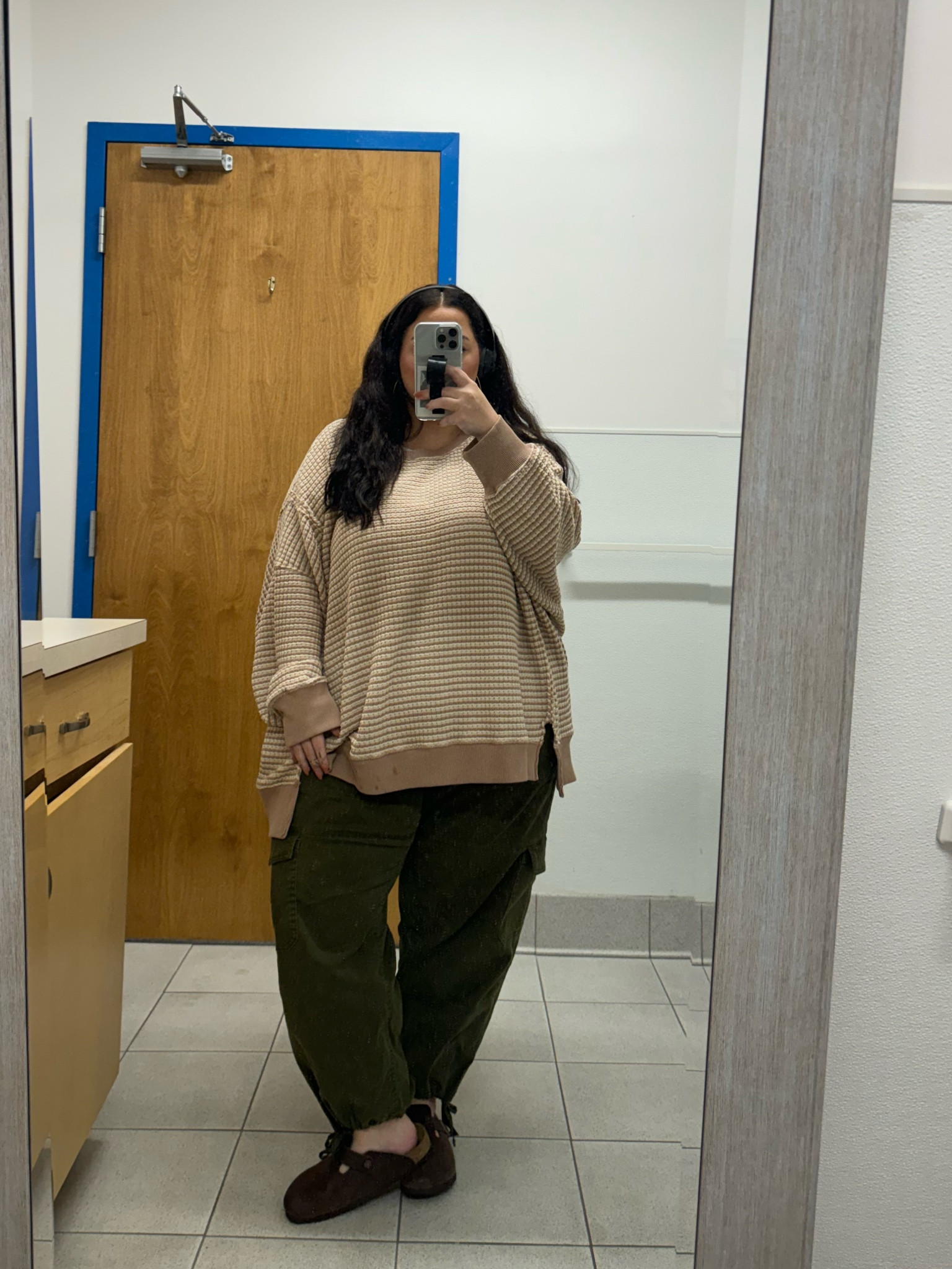 I got these pants last year so I don’t think old navy has them but I linked some similar options! 

#LTKBeauty #LTKPlusSize #LTKStyleTip