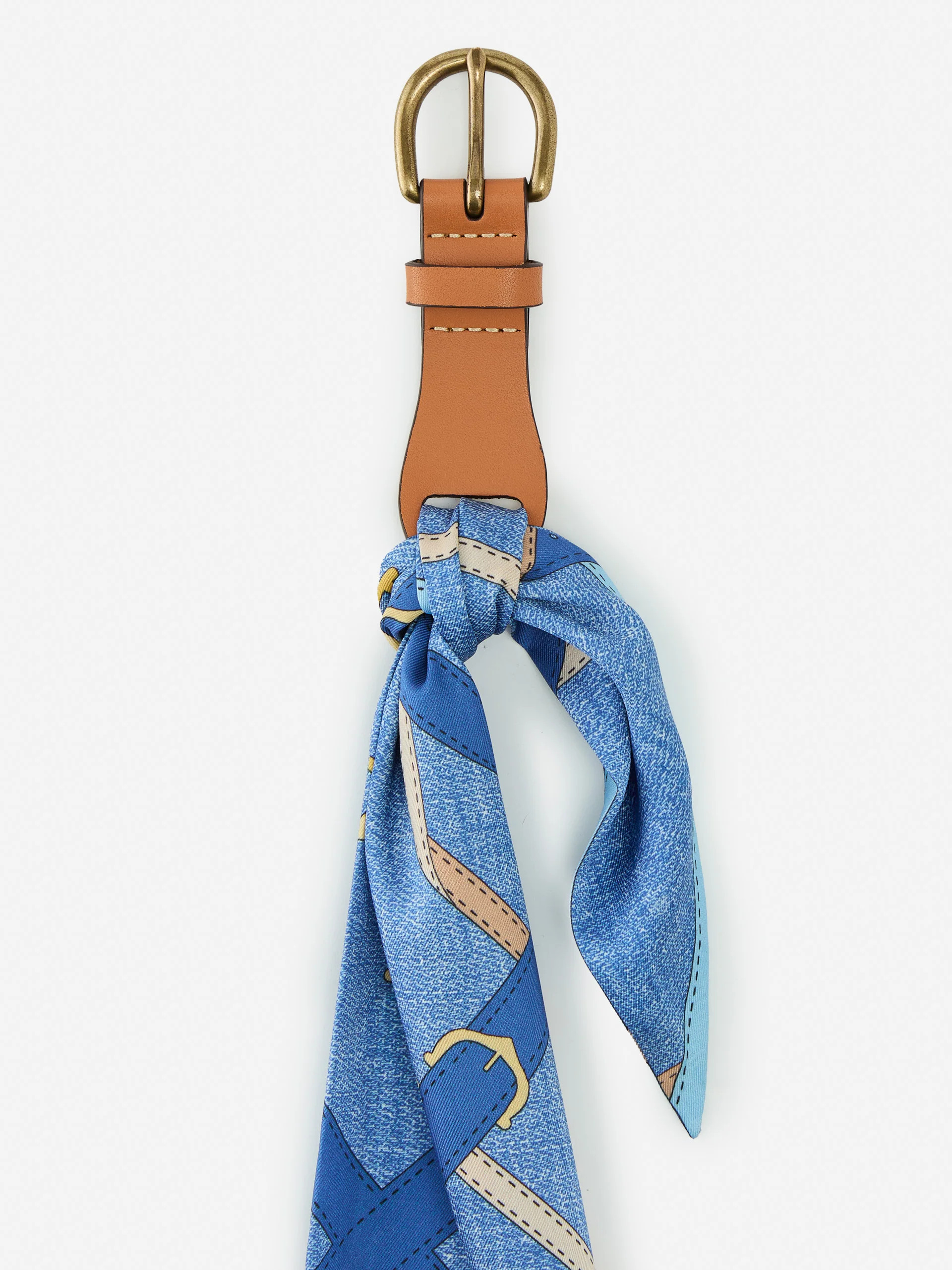 Carla Scarf Belt in Buckhead Belt Texture | J.McLaughlin