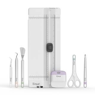 Cricut® Essential Tool Set | Michaels Stores