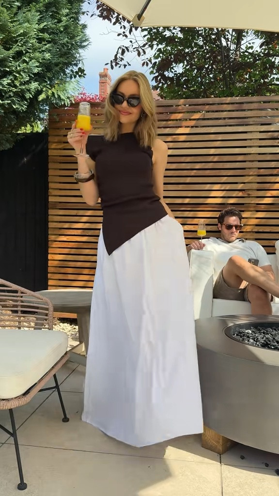 Birthday outfit, dissh, white skirt 