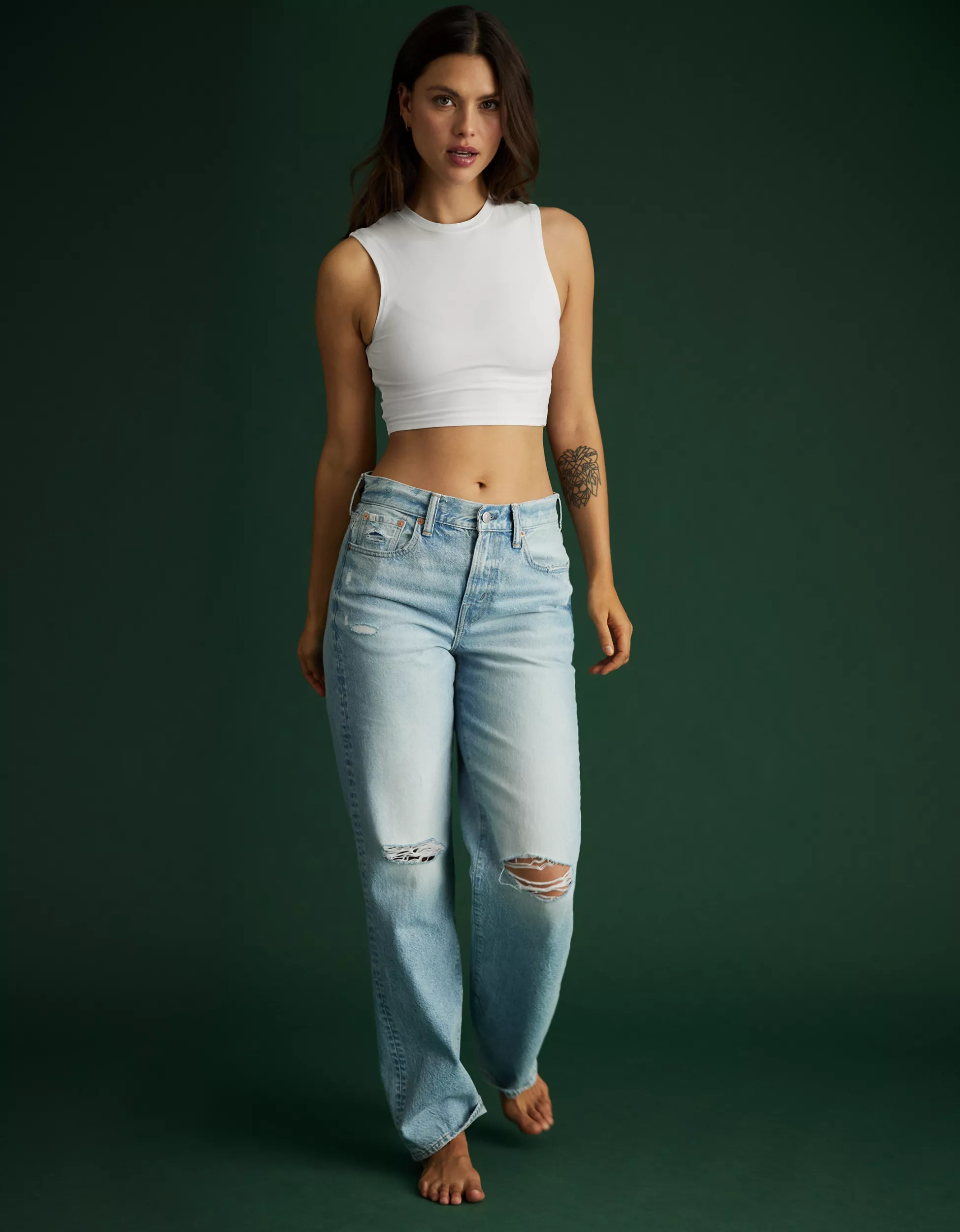 AE77 Low-Rise Baggy Straight Jean | American Eagle Outfitters (US & CA)