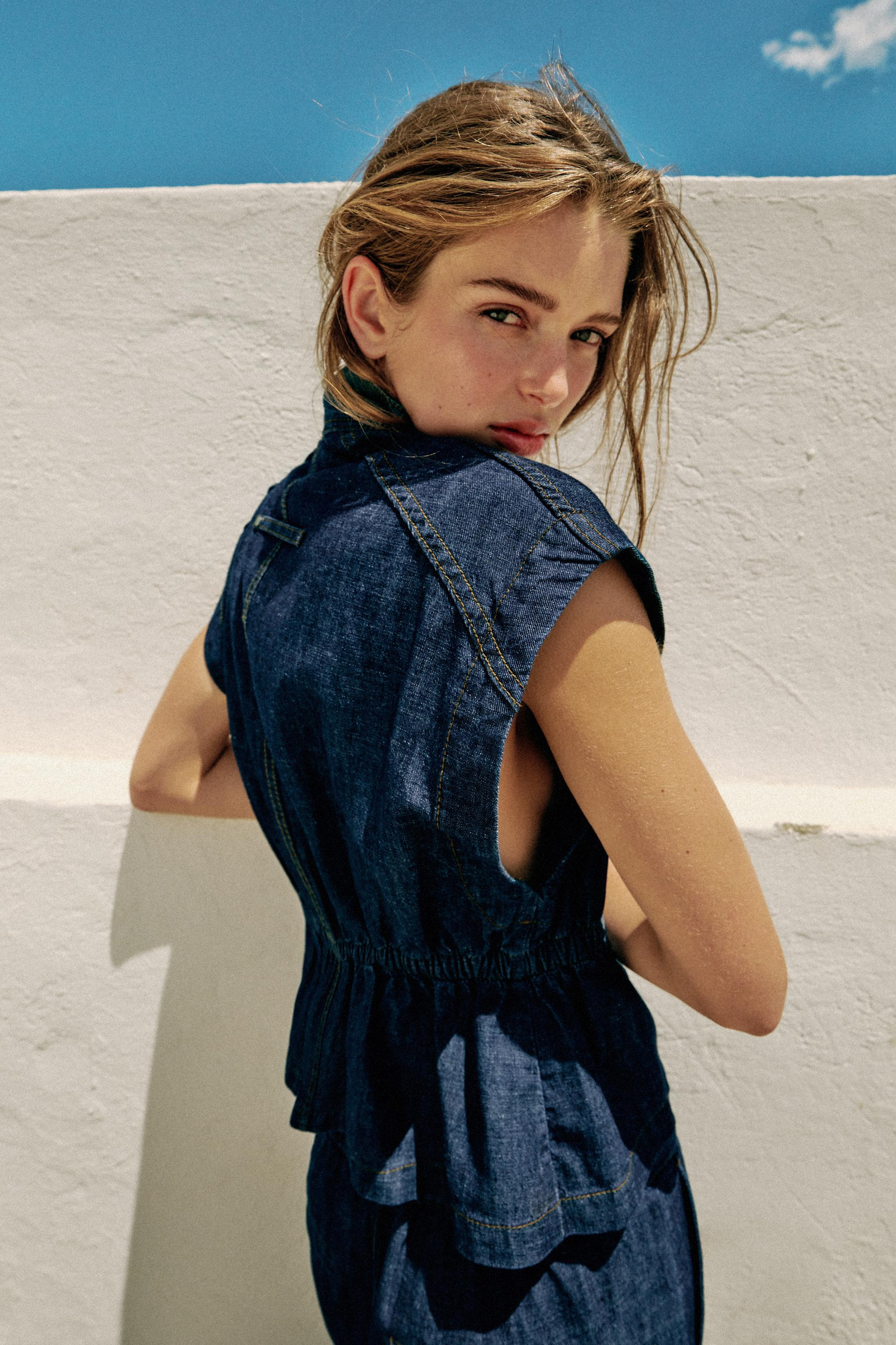 LINEN VEST WITH ELASTIC WAIST | Zara US