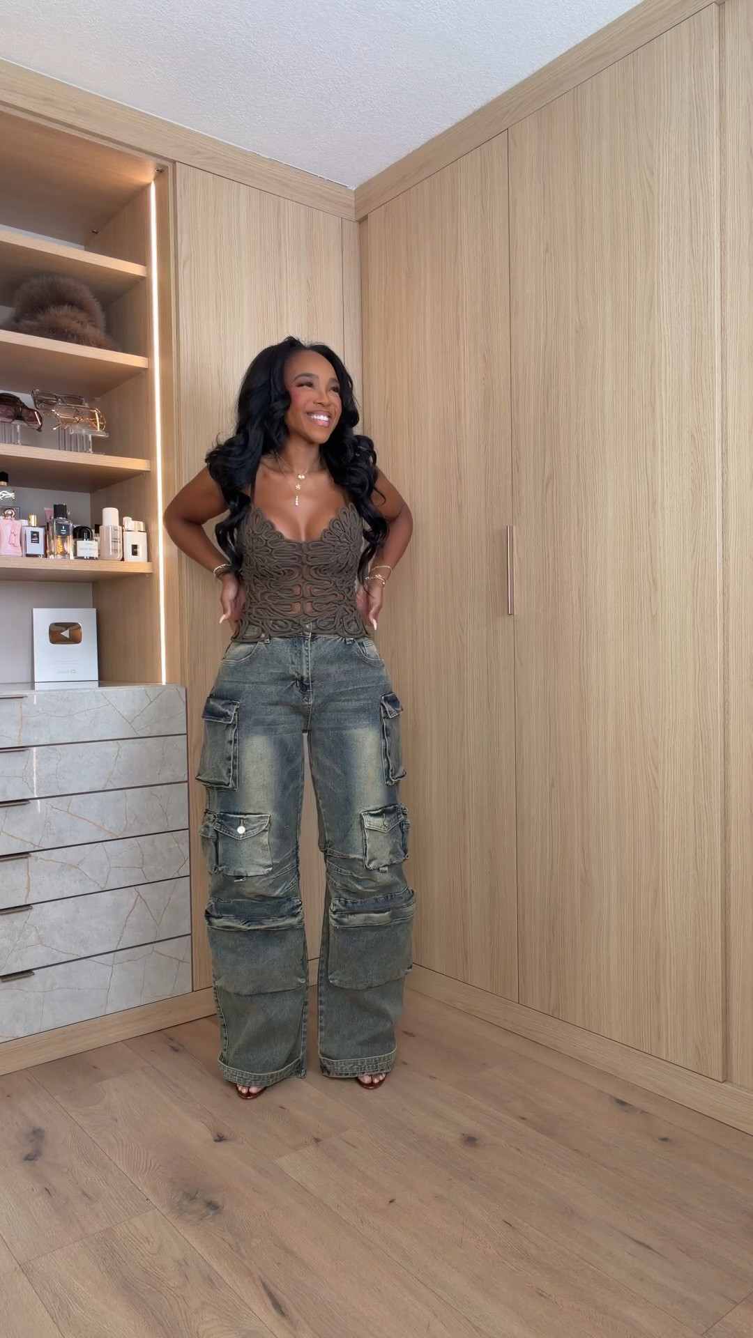 CARGO DENIM IS HAVING A MOMENT 🤎

The statement jeans do all the work. I love them paired with this fitted textured top for an easy going-out look that still feels elevated and different.

Wearing: Size Small | 5’4” | 140 lbs | 34D-27-40

cargo jeans outfit, wide leg cargo jeans, fall going out outfit, statement denim, date night outfit, fitted corset top, trendy fall outfits, denim outfit ideas, elevated casual style, girls night outfit, fall fashion 2026, petite outfit ideas

📲 Download the FREE LTK app & follow me (@kirasfashionfinds).

#LTKPetite #LTKStyle