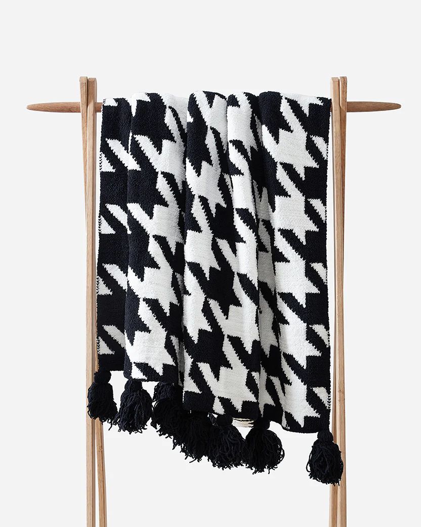 Houndstooth Pom Pom Throw | Sunday Citizen