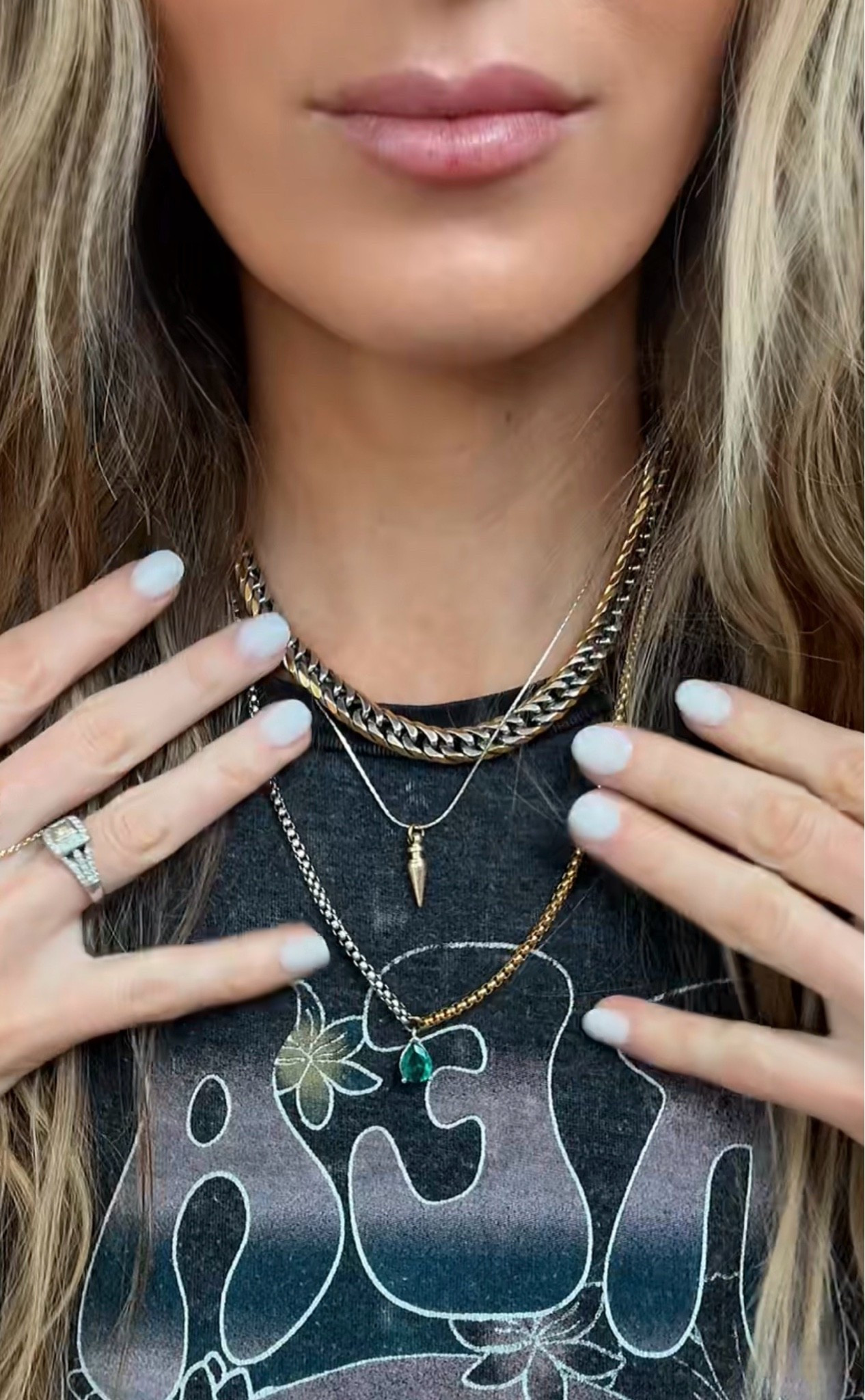 I love this necklace stack and dainty jewelry!

#LTKNYFW #LTKootd #LTKgrwm