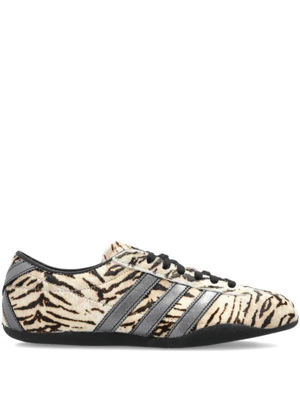 Tokyo sneakers | Farfetch Global