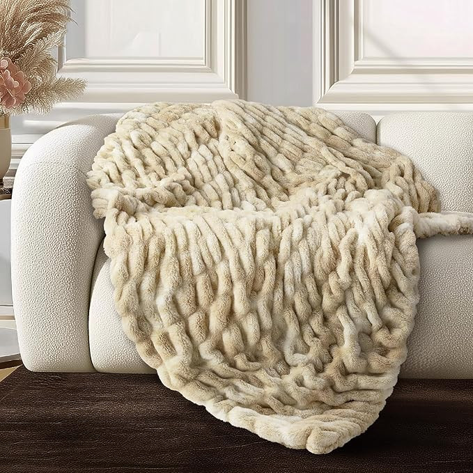 Ultra Soft Cozy Faux Fur Throw Blanket, Fuzzy Plush Thick Bubble Blanket, Oversize Luxury Fluffy ... | Amazon (US)