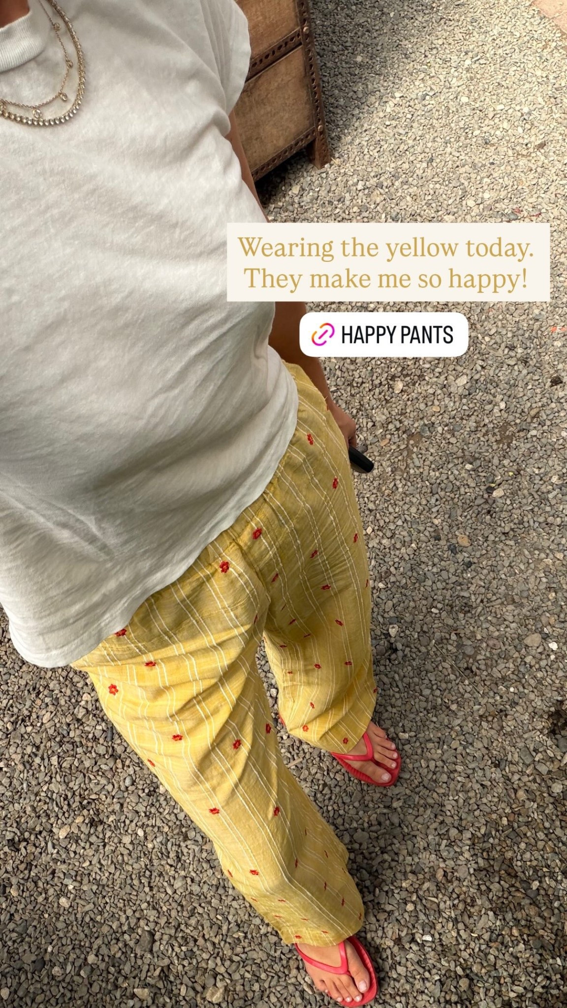 Wearing the happiest softest pants ever today!

#LTKootd #LTKdayinmylife #LTKSeasonal