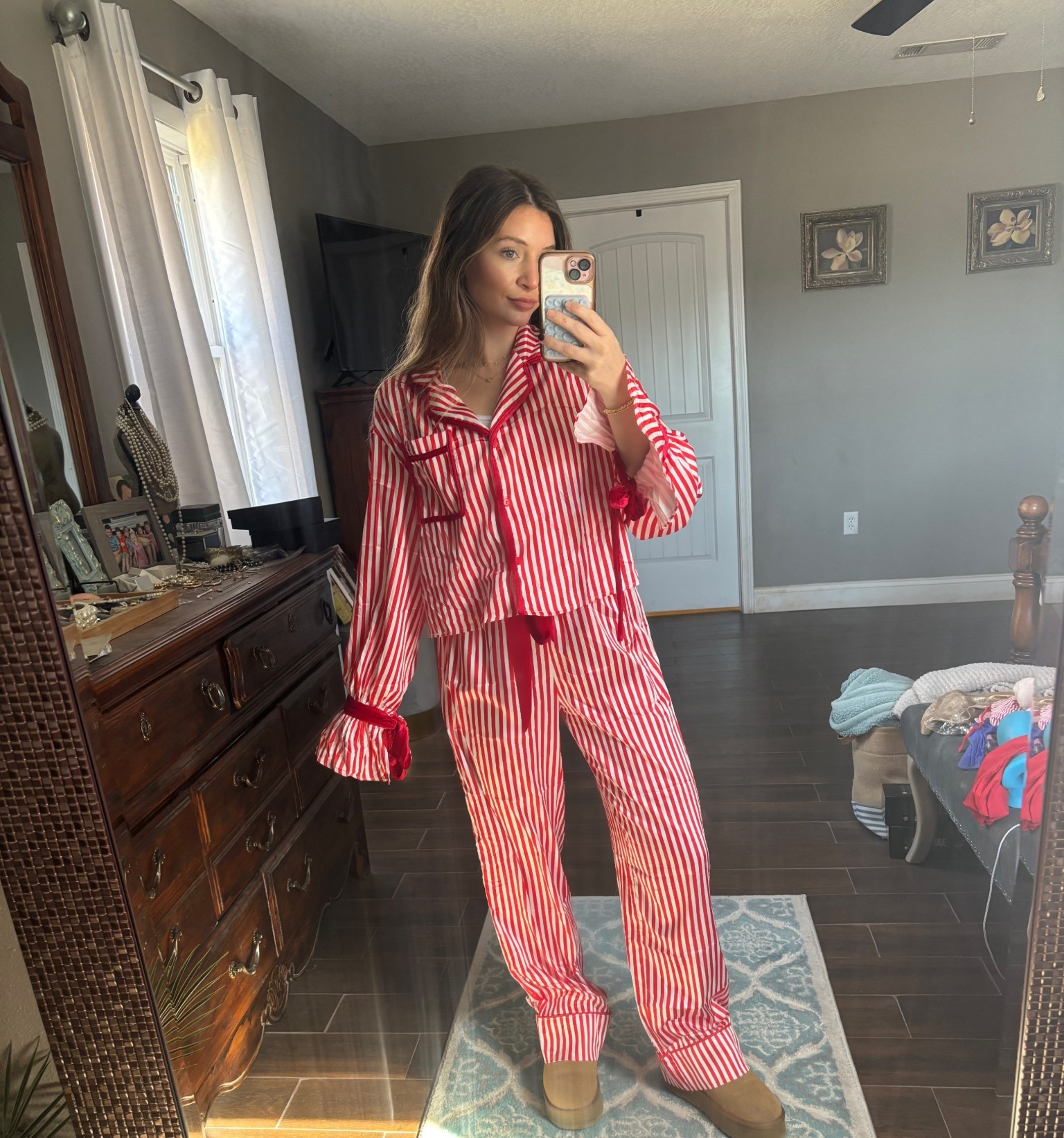 The cutest Christmas PJ’s!! Boutique dupe! ❤️🎅 #christmas #pajamas

#LTKHoliday