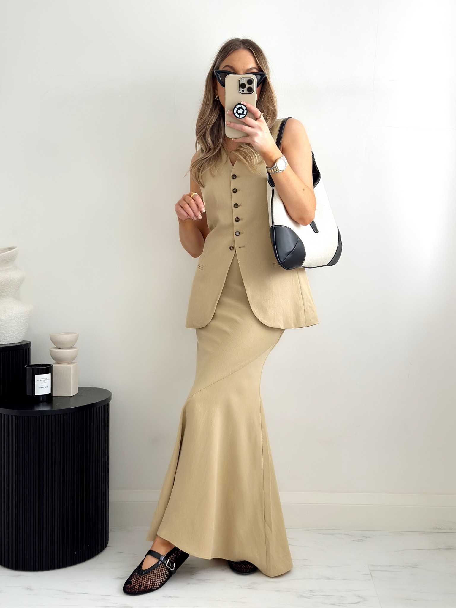 The H&M linen set of my dreams 💭

Waistcoat size 8
Skirt size xs 



#LTKSeasonal #LTKstyletip #LTKtravel