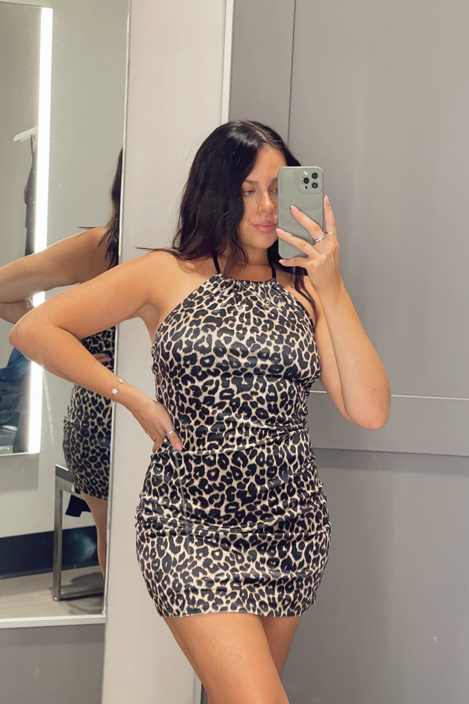 Target 
Velvet halter leopard dress 
Size small 

#LTKSeasonal #LTKFindsUnder50 #LTKStyleTip