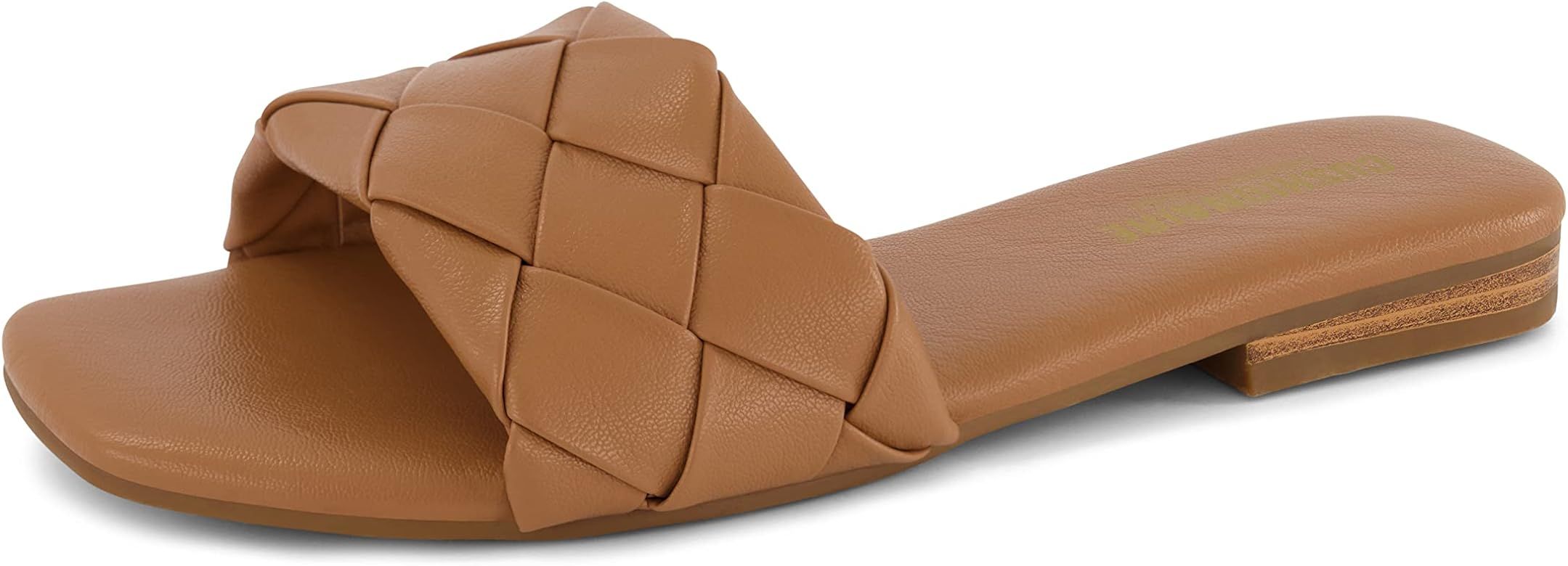Amazon.com | CUSHIONAIRE Women's Franca woven slide sandal +Memory Foam, Wide Widths Available, B... | Amazon (US)