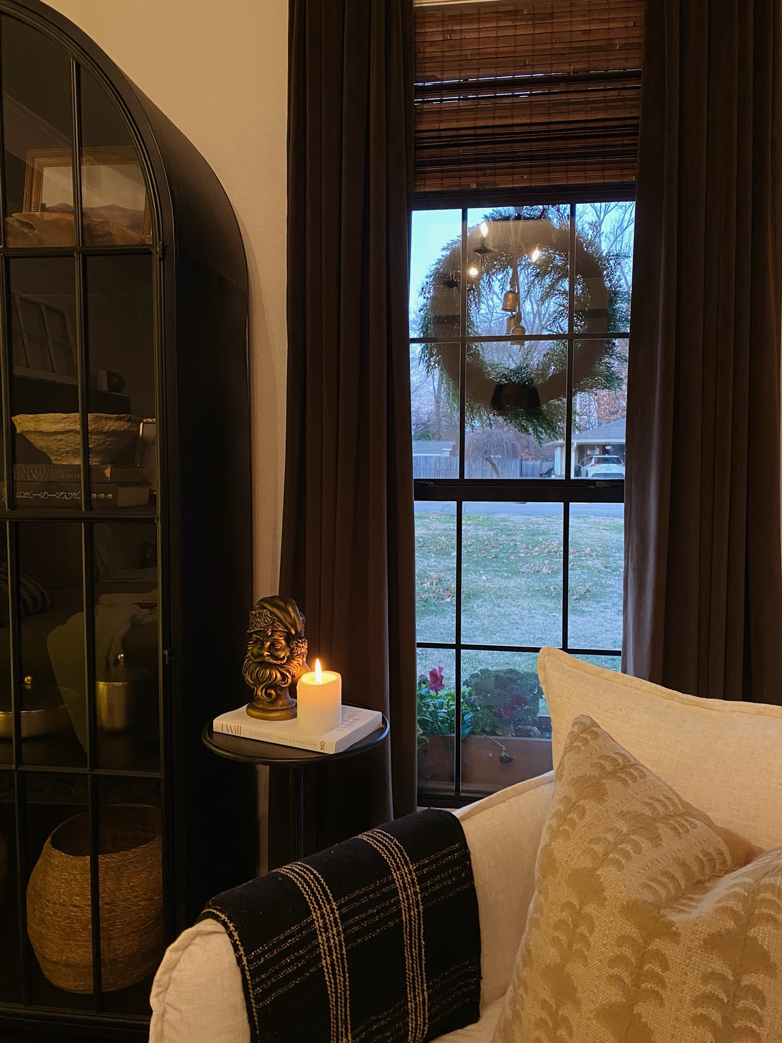 My dark chocolate velvet drapes linked below 🤎 

#twopages #twopageshome #homedecor #interiors #interiordesign #homeinspo #moodginteriors

#LTKSeasonal #LTKHoliday #LTKHome