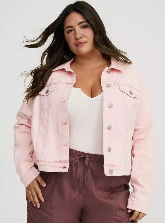 Modern Denim Trucker in Lightblue-Denim | Torrid (US & Canada)