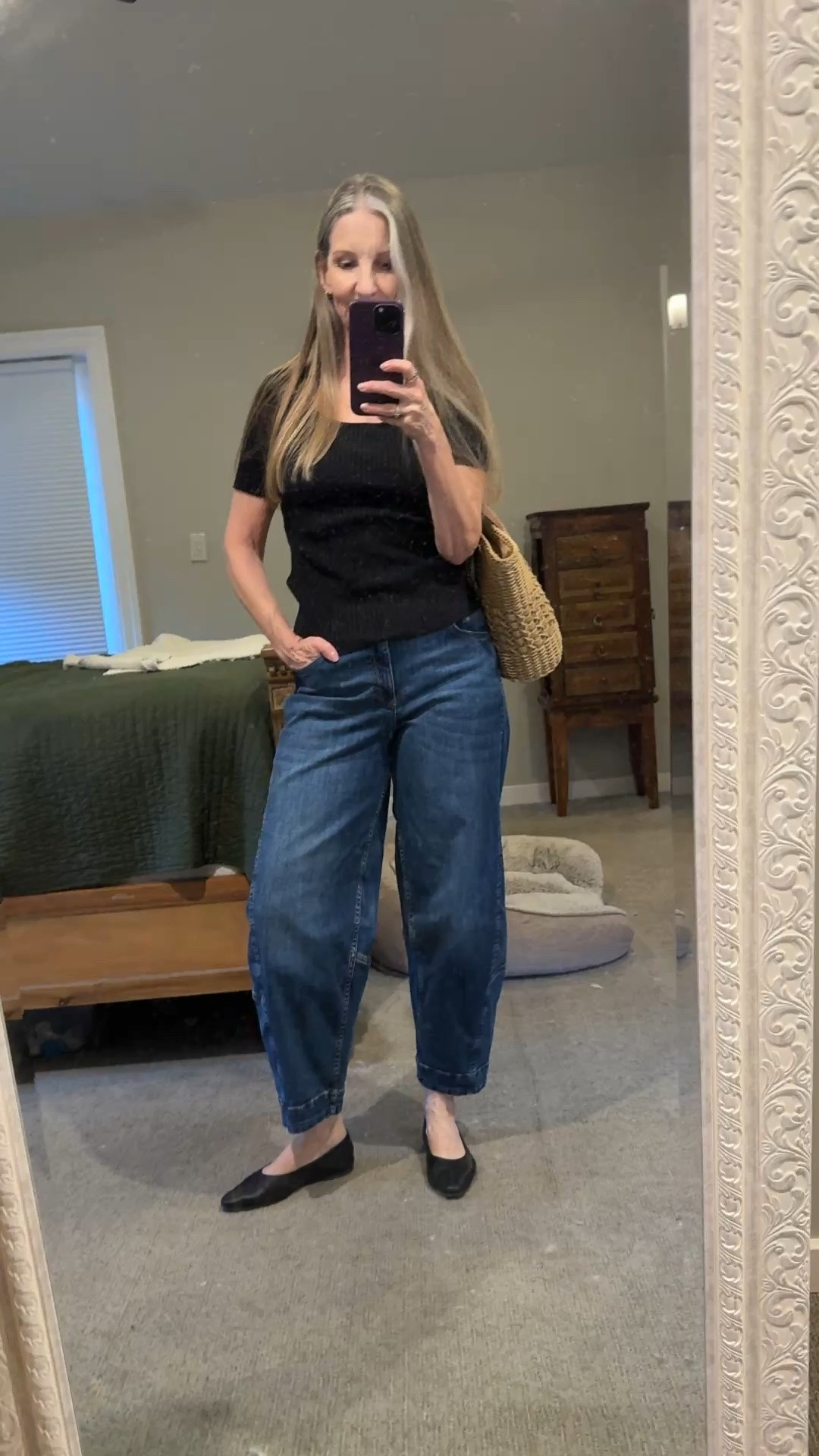 Today’s simple outfit. #minimaliststyle #reallife #keepitsimple #barreljeans

#LTKdayinmylife #LTKootd #LTKgrwm