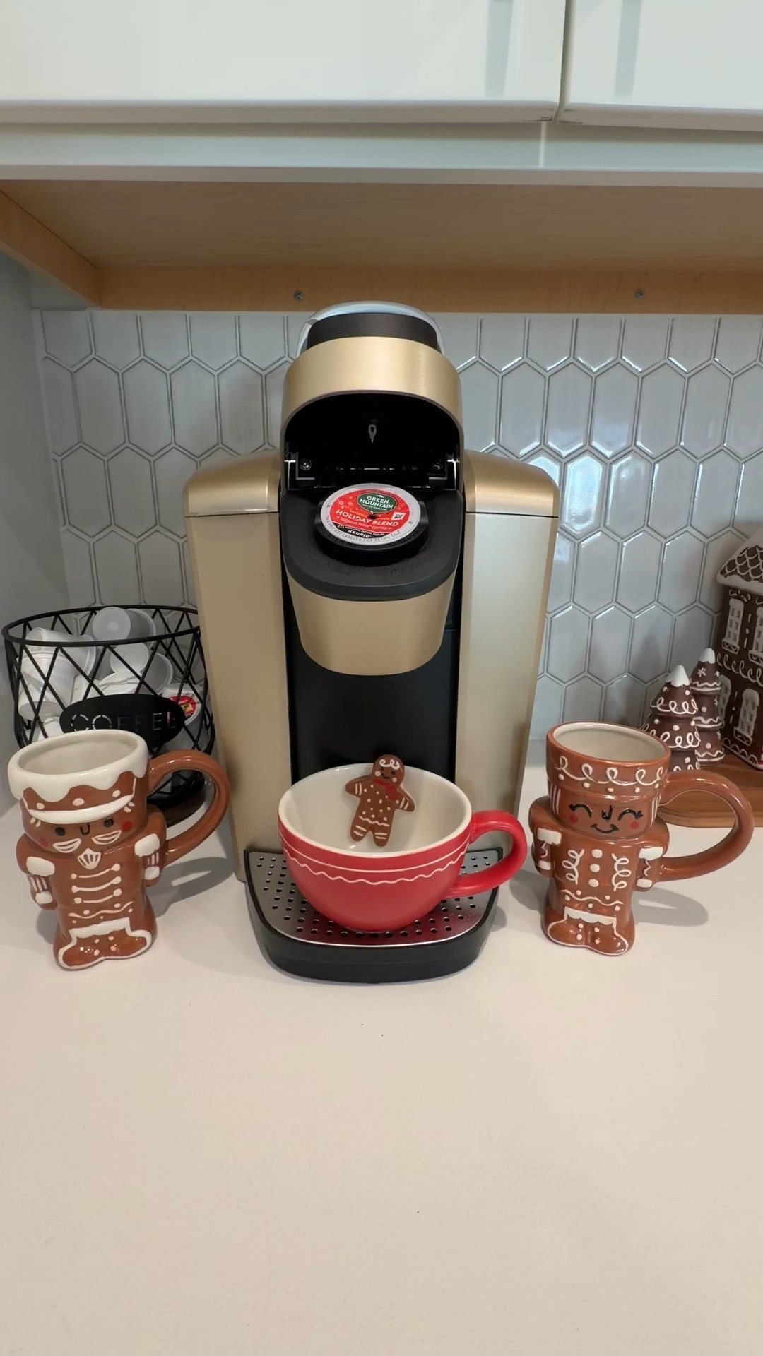 Christmas coffee mugs. Christmas coffee bar. Christmas coffeee

#LTKHoliday #LTKGiftGuide #LTKCyberWeek