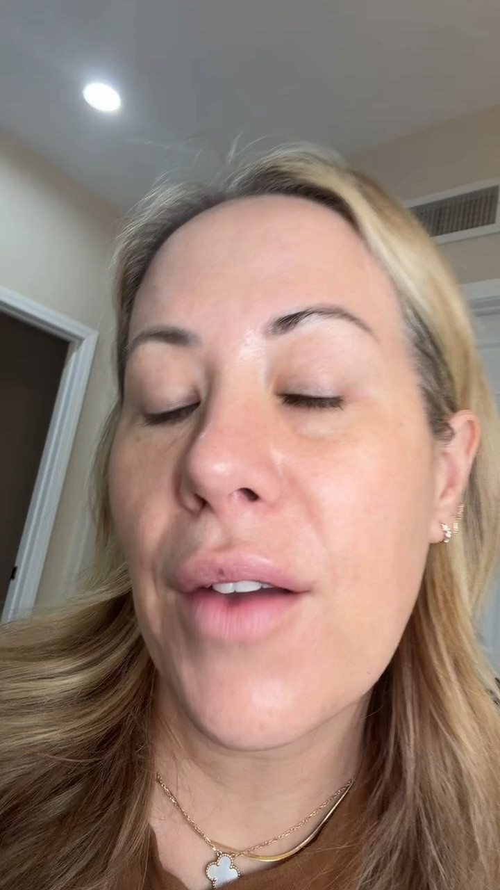 The Drmtlgy serum I think is the answer to my glowy skin 😊💖

#LTKdayinmylife #LTKgrwm #LTKBeauty