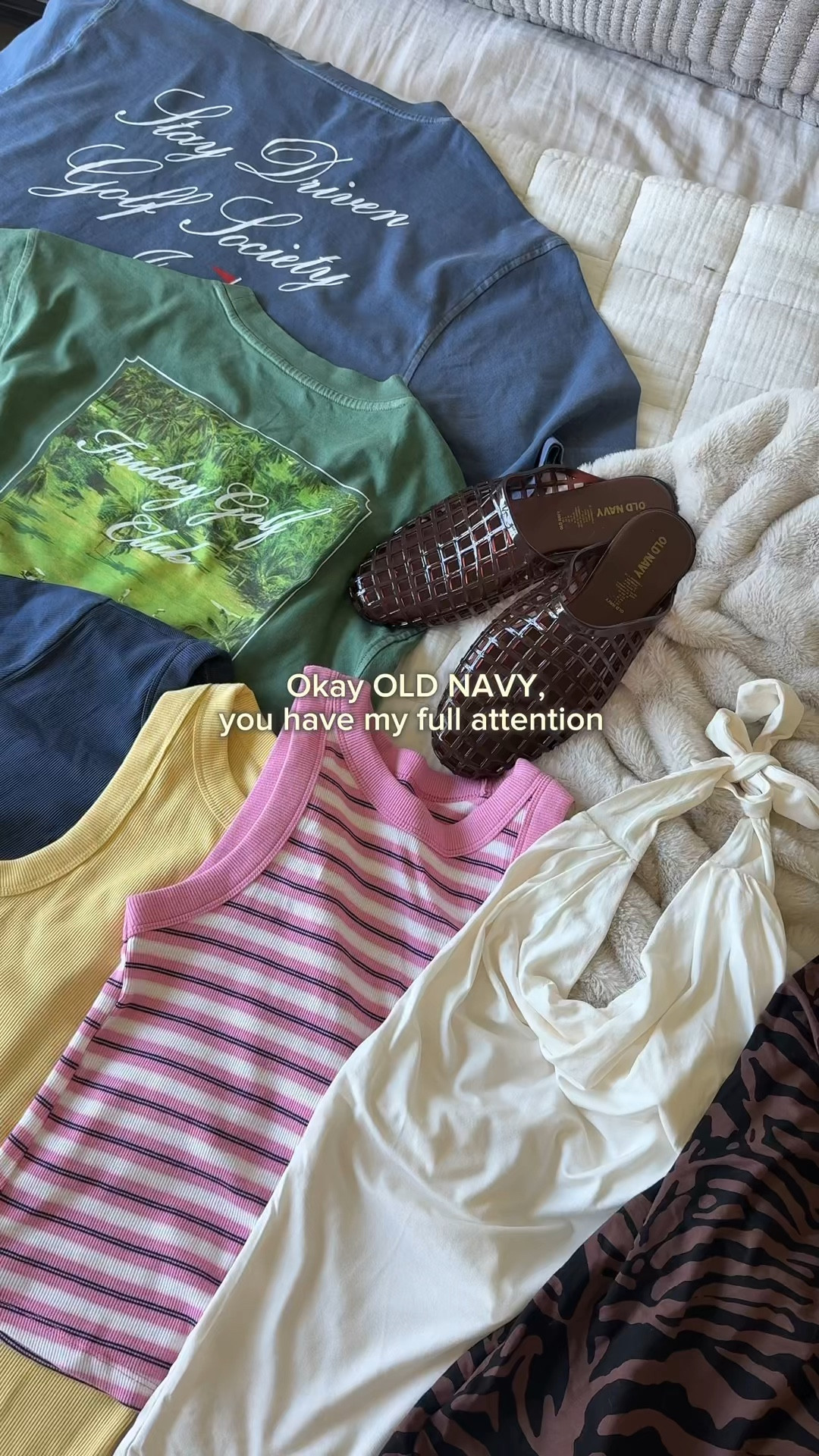 Old navy spring haul. Spring essentials. Spring fashion. Jelly flats 