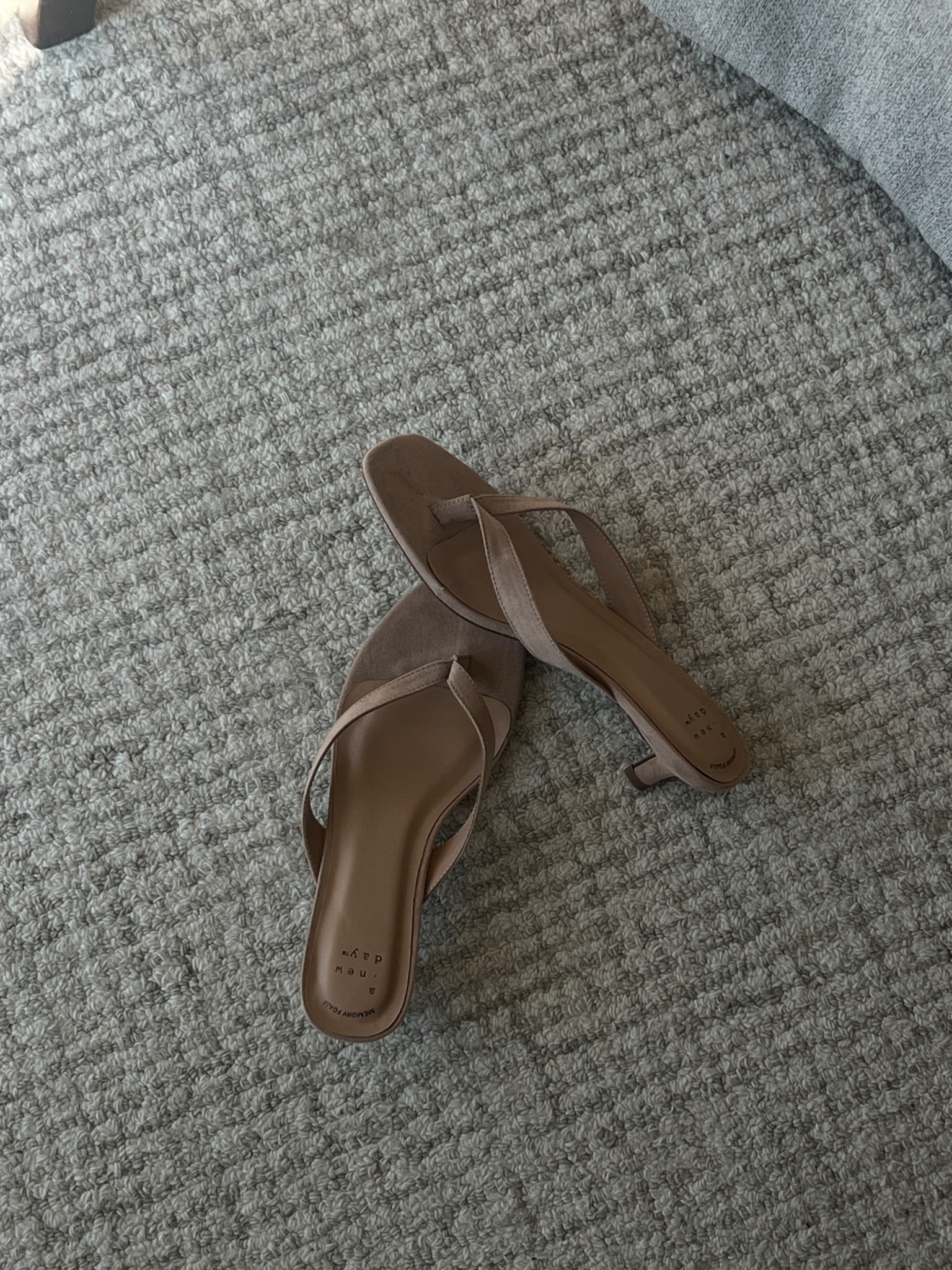 Perfect little kitten heel for spring! 

#LTKSeasonal #LTKgrwm #LTKootd