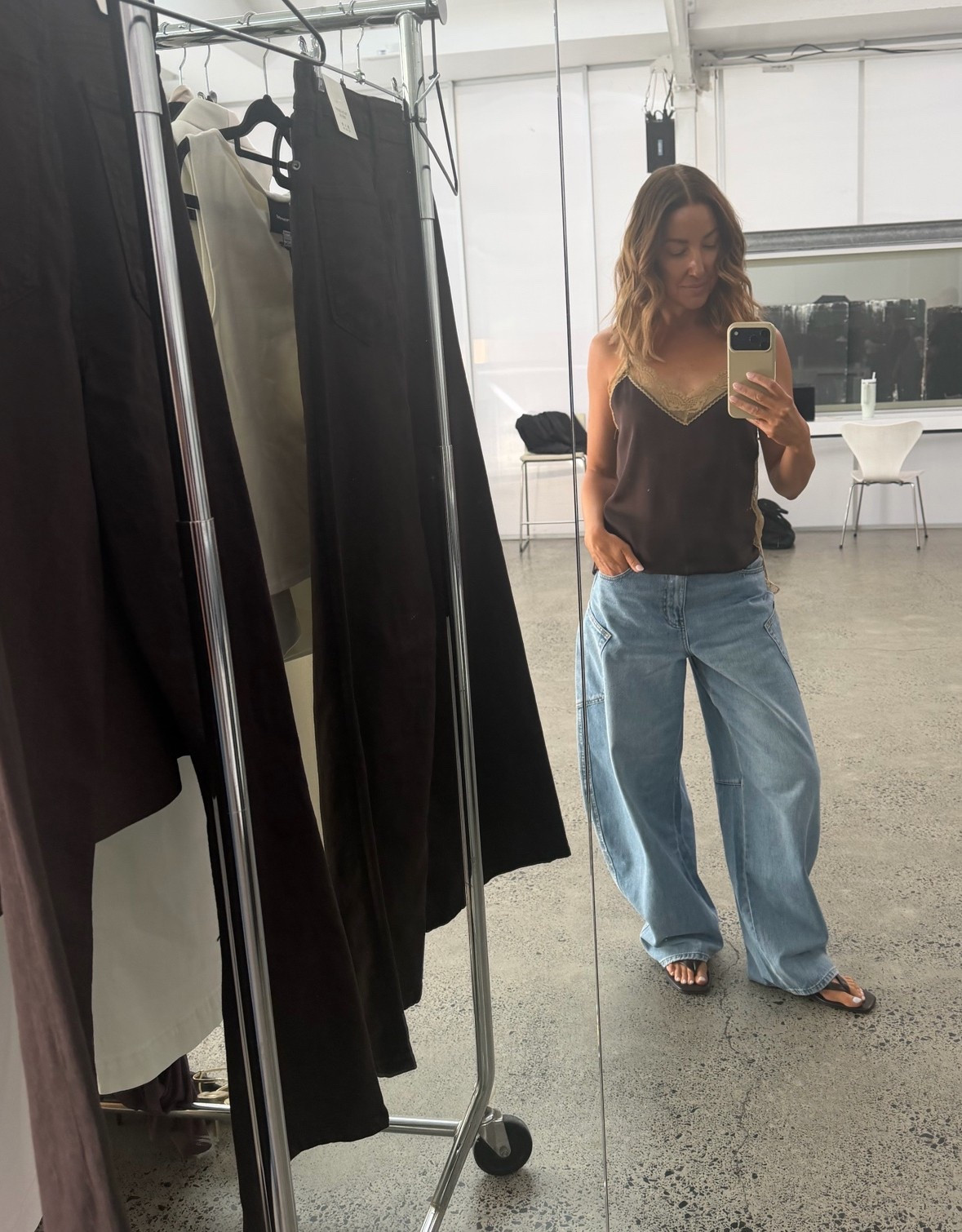 What I wore to set today 🤎

Barrel jeans from @DECJUBA and silk cami from @Zara (have linked similar)

#LTKaustralia #LTKjeans #LTKstyletip