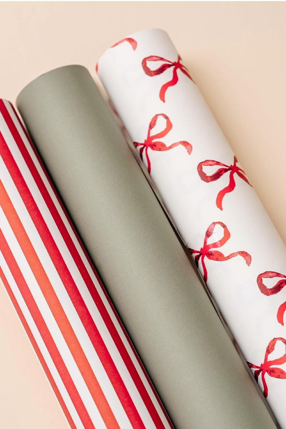 I am so pumped to find this bow Christmas wrapping paper!