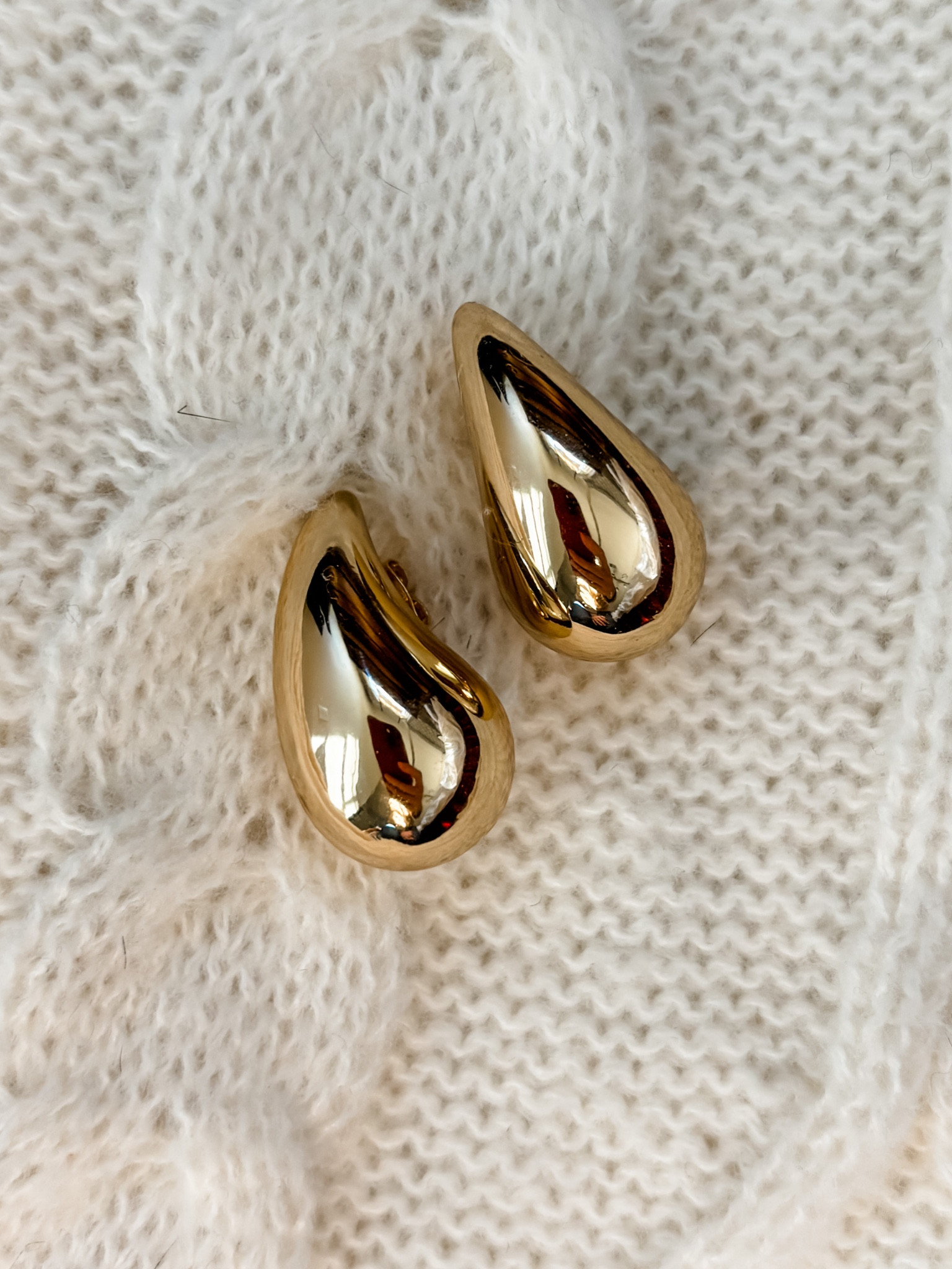 Tuckernuck Taste- Amazon Budget! Under $15 and look great with anything! 

#LTKstyletip #LTKMostLoved