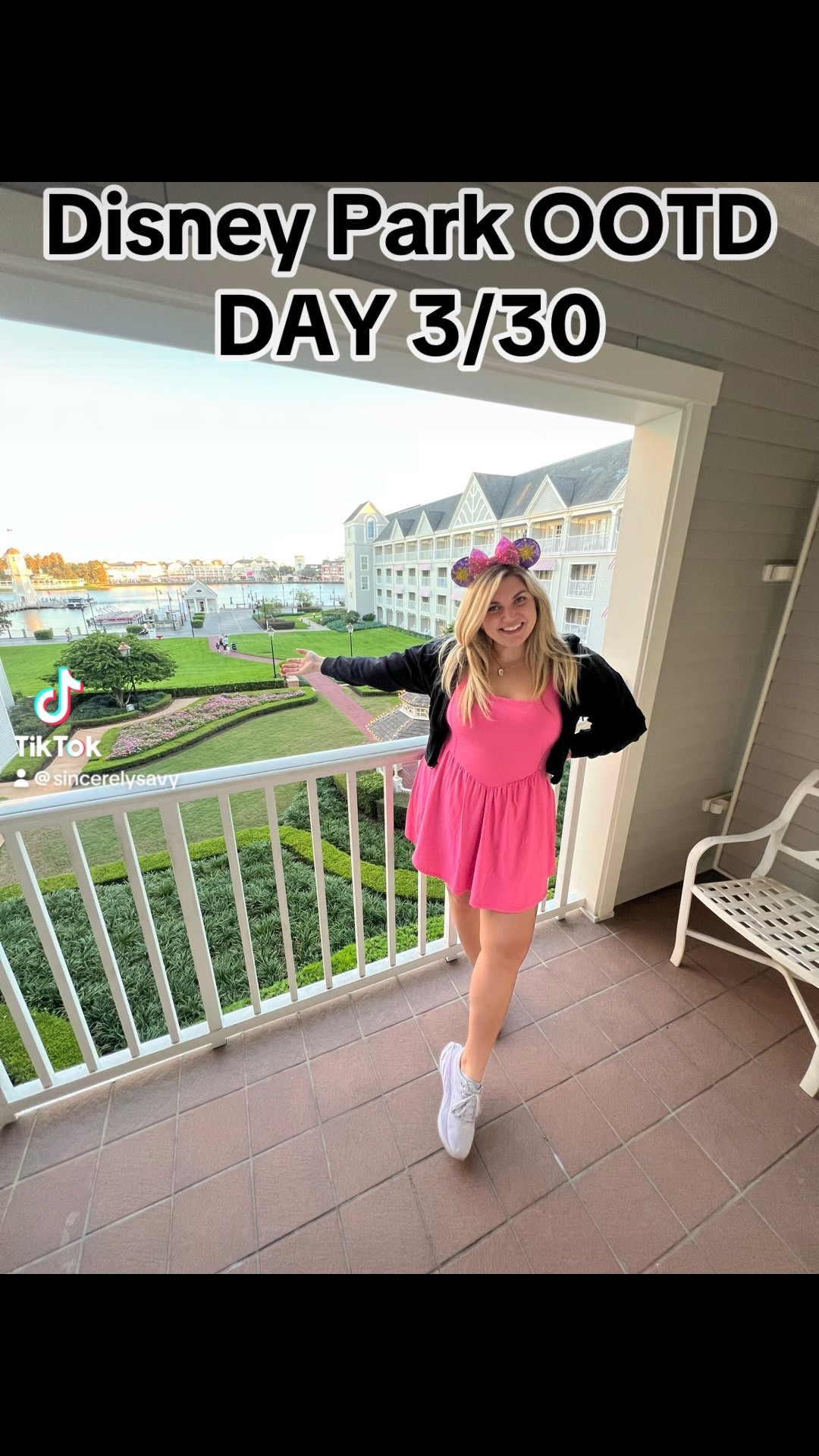 Disney Theme Park Outfit of the Day

#LTKMidsize #LTKActive #LTKCyberWeek