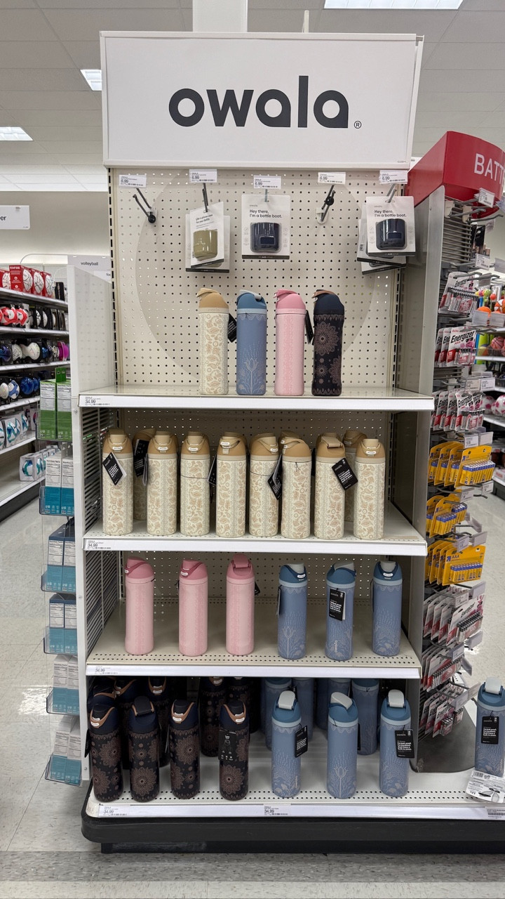 New Owala collection just dropped at Target and they are gorgeous! Selling fast. 


#TargetPartner @Target #Target

#LTKHome #LTKActive #LTKSeasonal
