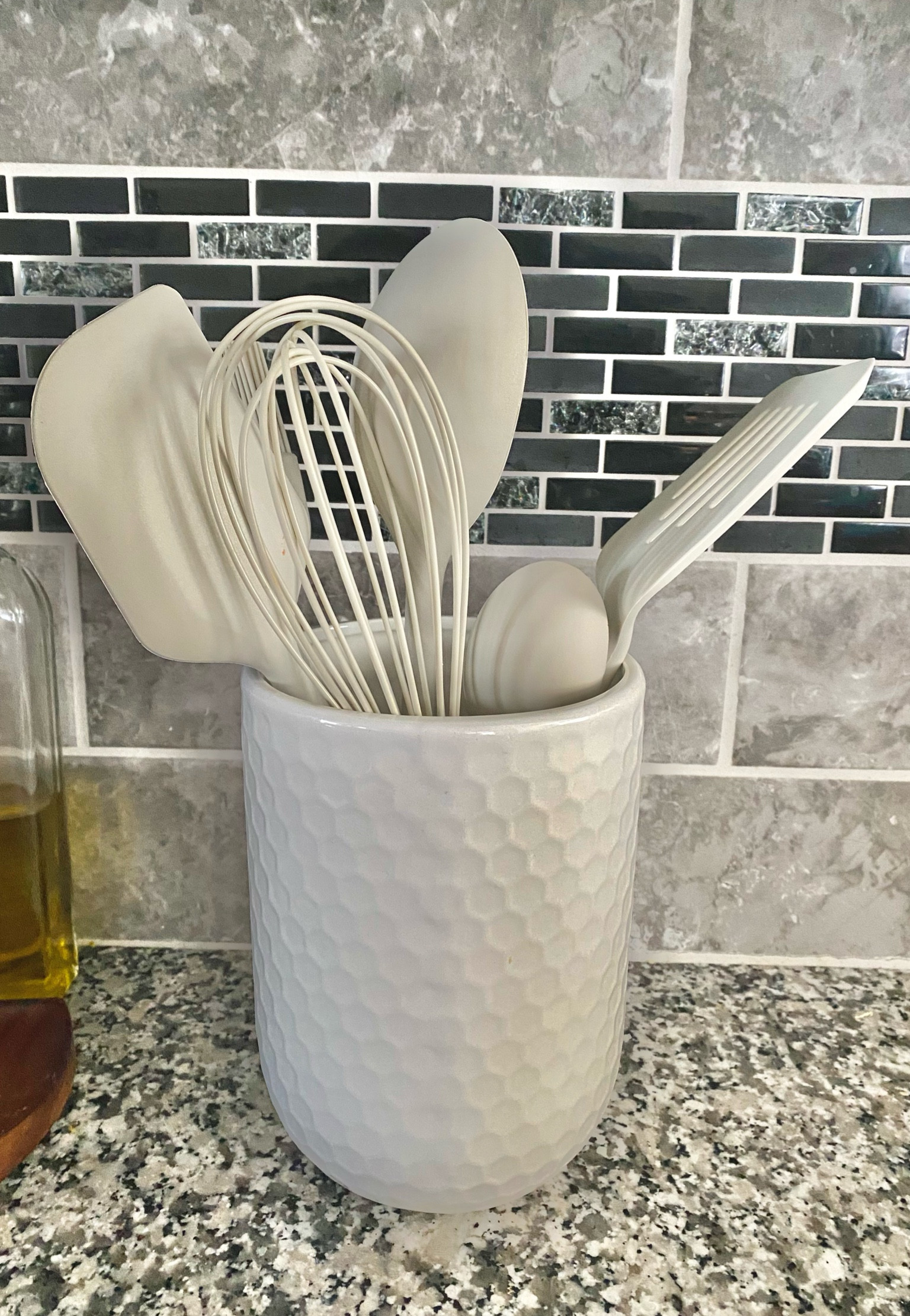 12-piece silicone spatula set on sale for $15! Lowest I’ve seen the price go, even during Black Friday.  Been loving my set, easy to clean and love the neutral color 🫶

Gifts for her, kitchen upgrade, utensils, baking, cooking, 

#LTKFamily #LTKHome #LTKSaleAlert
