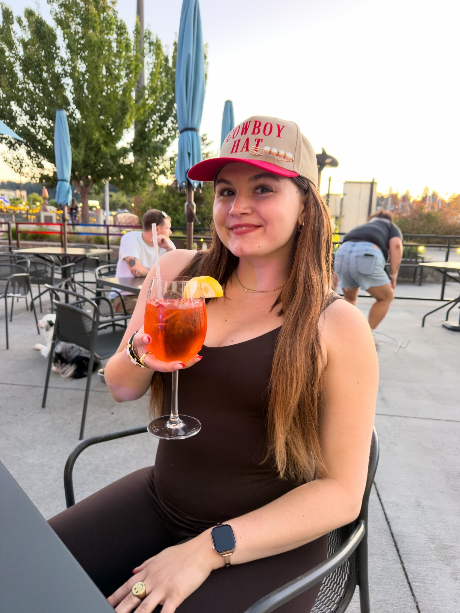 Got a nightcap with my sister while I was out of town! Actually went out in my gym clothes and it was such a vibe 🤭

I’m wearing a M tank and L leggings

#LTKootd #LTKMidsize #LTKfitnessgoals