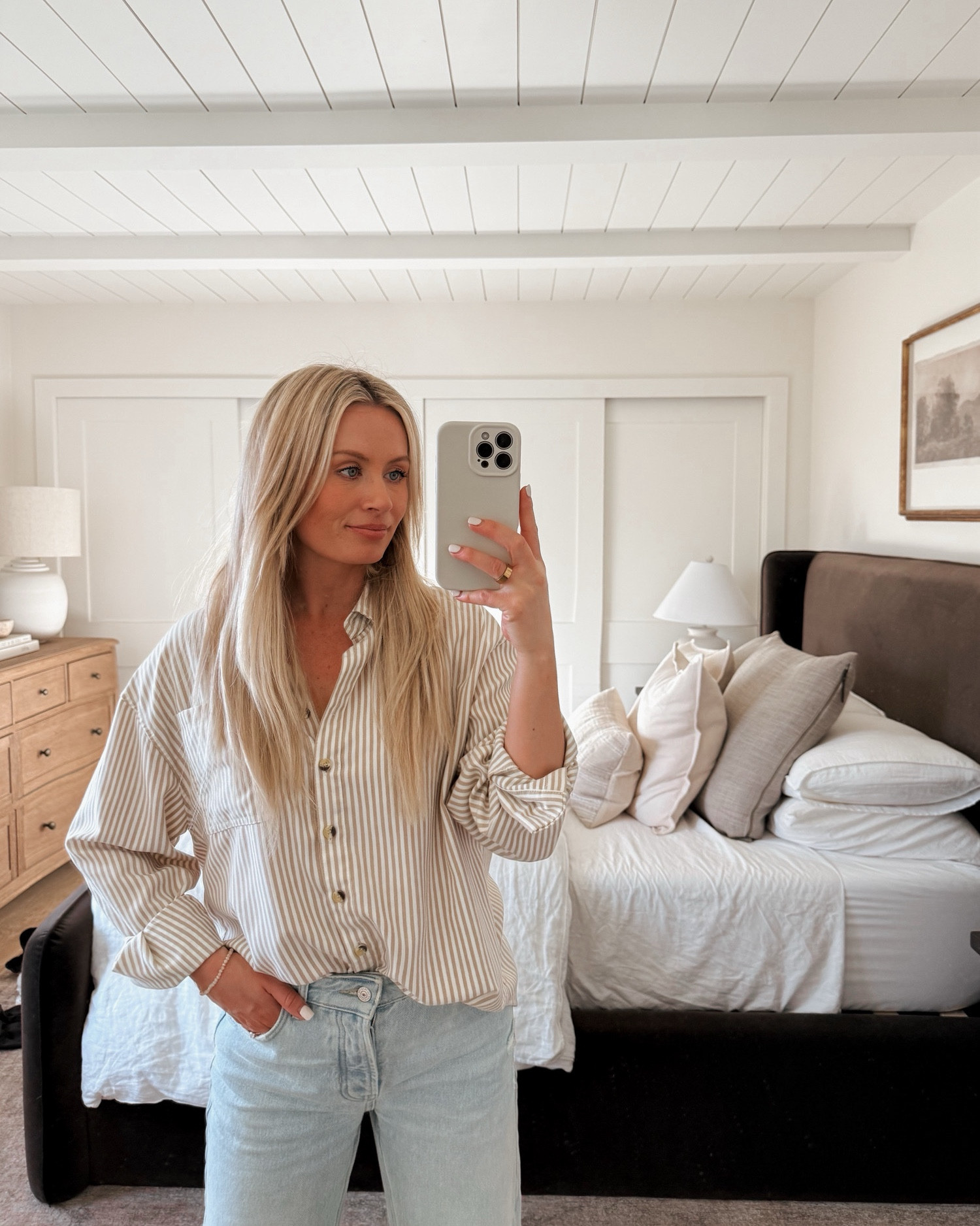 Running to Amazon to buy this in all the colors. I love the fit of this button down shirt! Perfect for spring. 
TOP: medium
PANTS: 25


#LTKSpringSale #LTKSeasonal #LTKSaleAlert