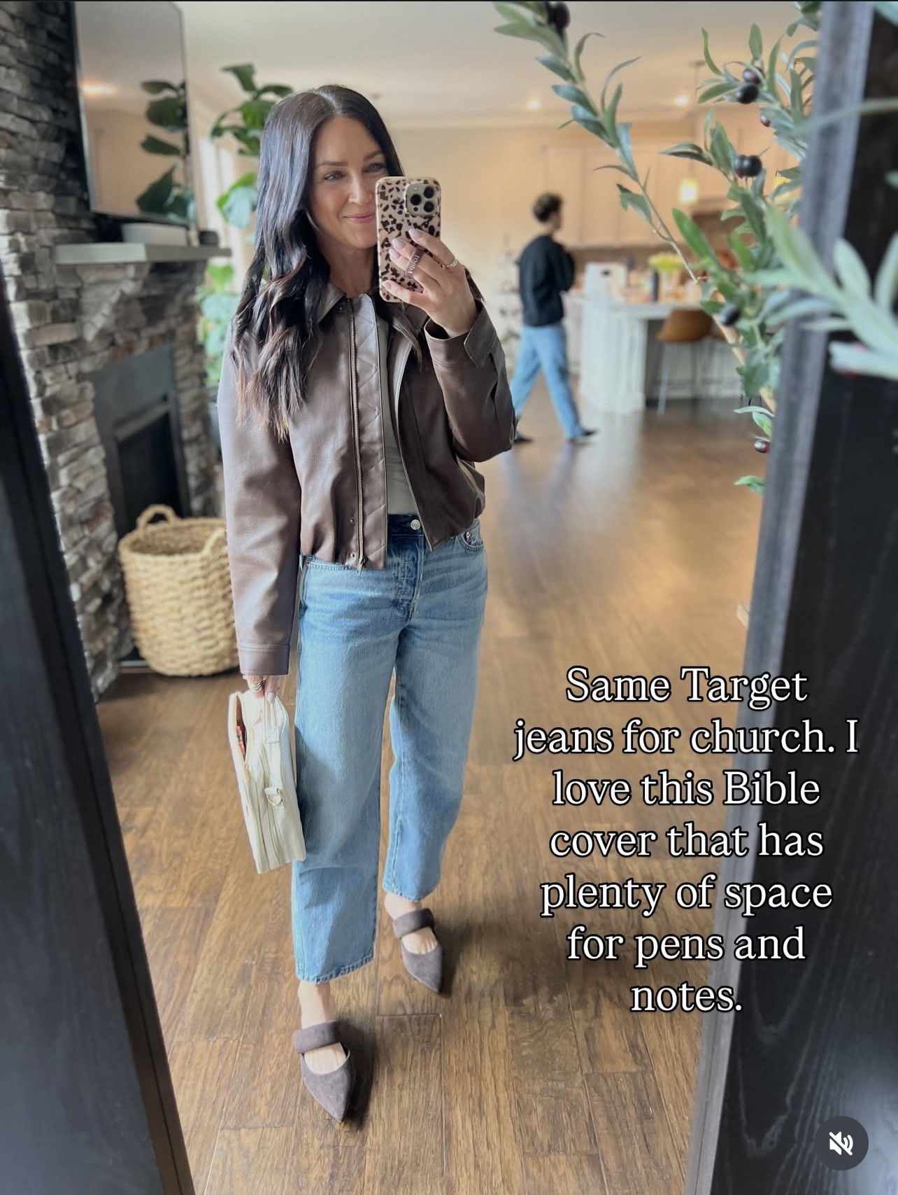 These jeans are my new favorite jeans! Perfect petite jeans. Slightly oversized. Get $10 off when you spend $40 now! 


#LTKOver40 #LTKPetite