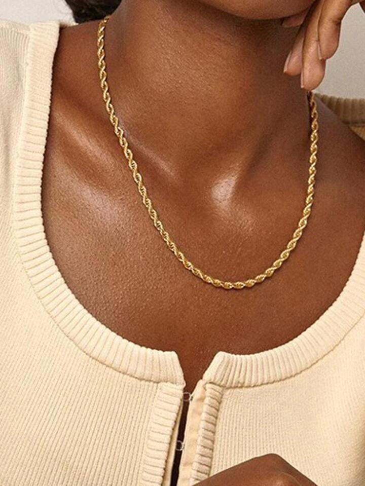 Minimalist Twist Chain Necklace | SHEIN