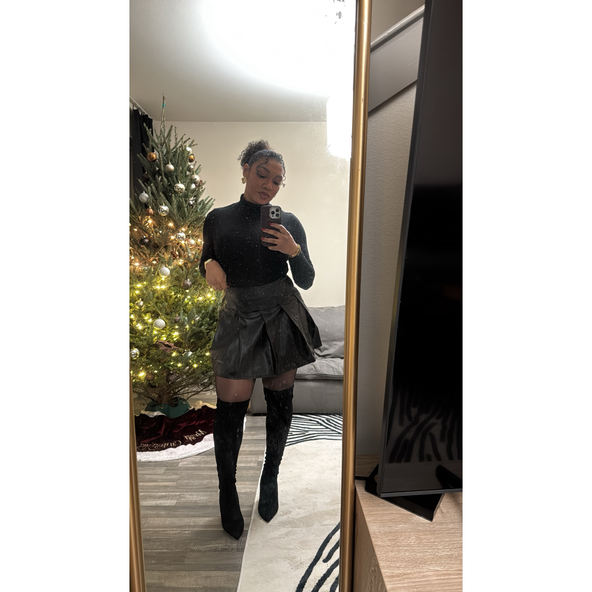 Never go wrong with all black🖤

#LTKgrwm #LTKHoliday #LTKootd