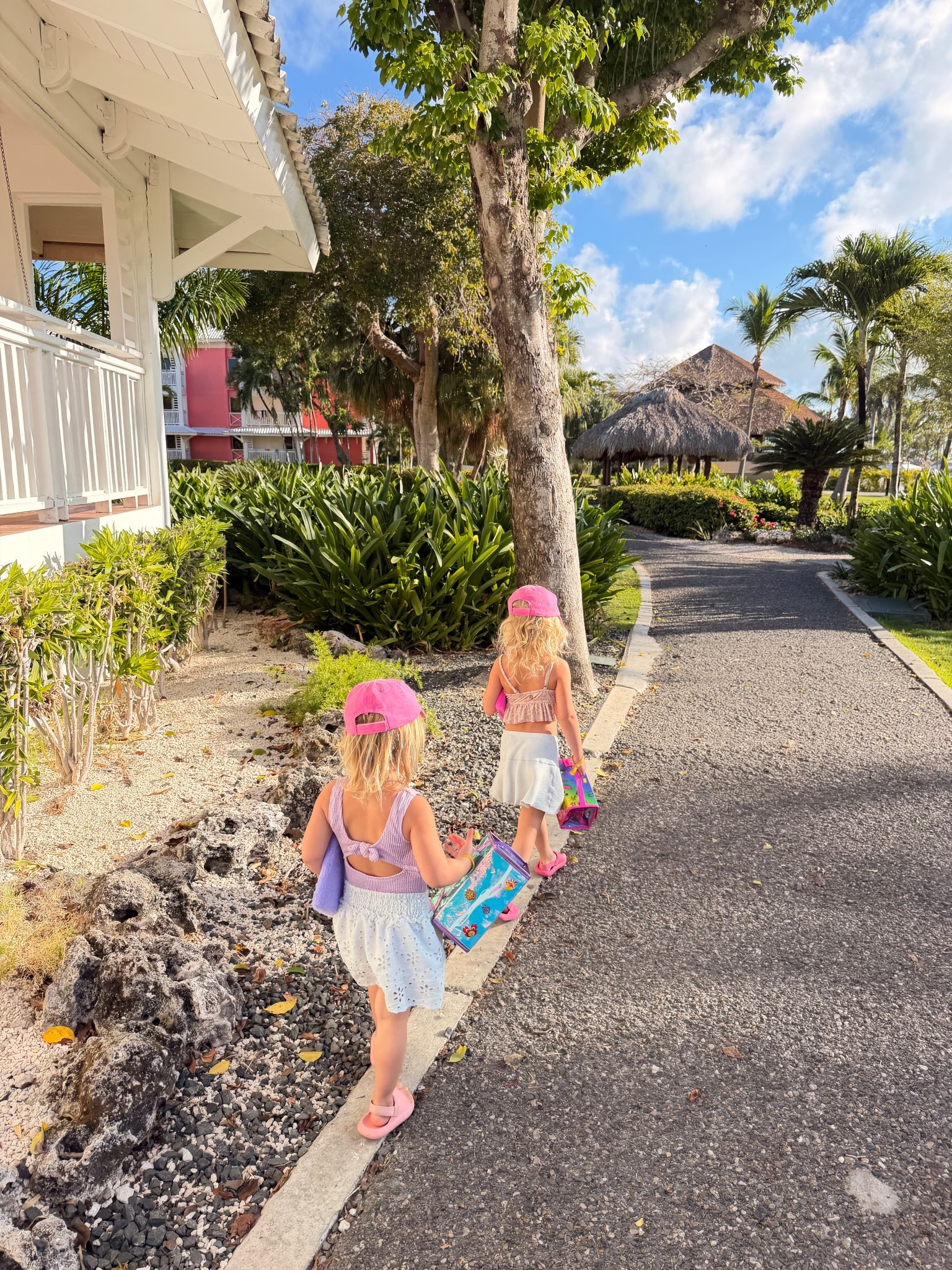 ☀️🌴🌺🌊

#LTKkids #LTKtravel #LTKfamily