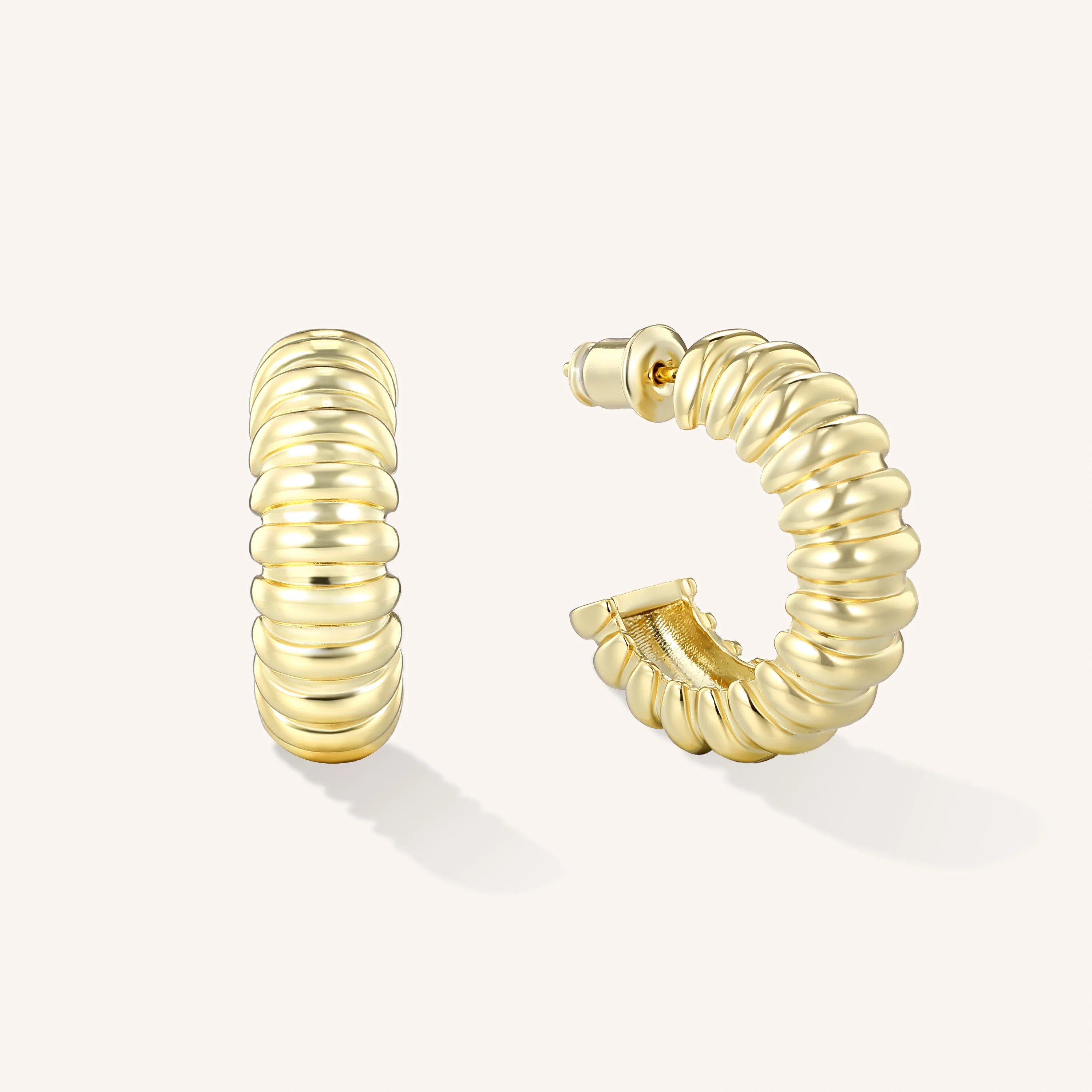Olivia Bold Hoop Earrings | Victoria Emerson