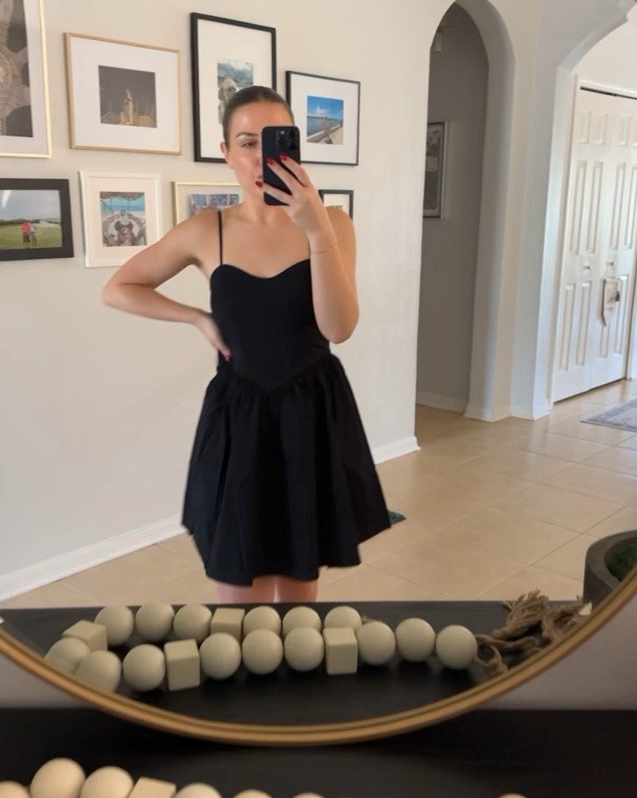 Amazon snatch dress- are you kidding?!!!!! 

#LTKstyletip #LTKSeasonal #LTKfindsunder50