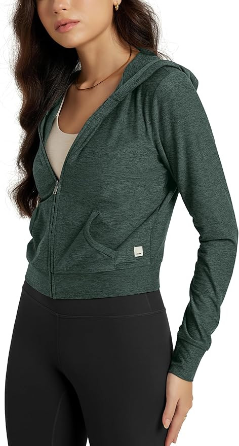 ODODOS Women's Full-Zip Cropped Hoodie – Stratum Tech Ultra Soft UPF 50+ Hooded Jacket with Poc... | Amazon (US)