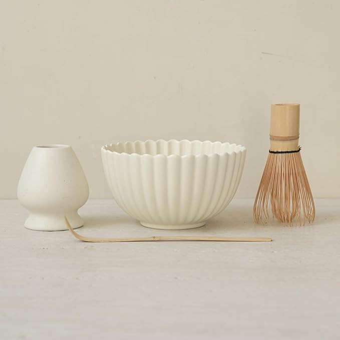 Daisy-Shaped Matcha Set – Floral Ceramic Design Matcha Bowl, Petal Edge, Whisk-Friendly, Gift-R... | Amazon (US)