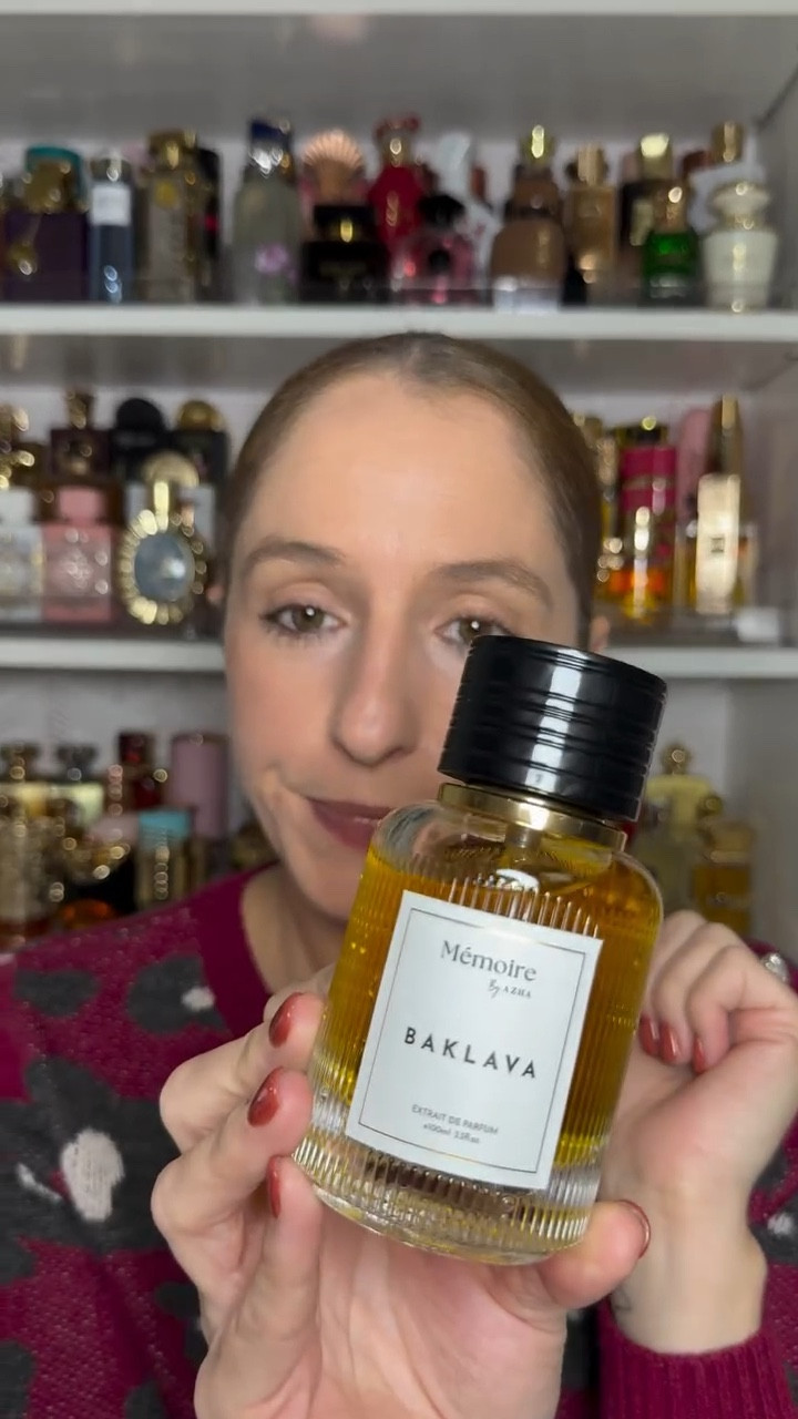 Baklava by Azha @azha.usa . 

#perfume #fragrance #smellgood #fragrancelover #fragrancereview #baklava