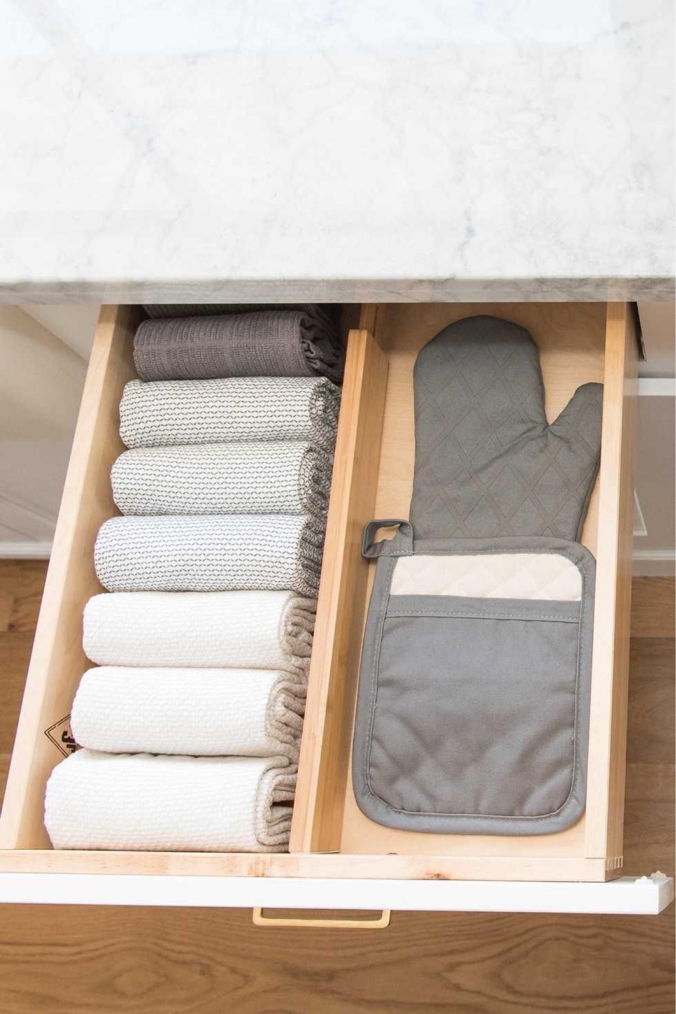 kitchen organization 🥄

#pantry #pantryorganizer #pantrystorage #kitchenpantry #pantrybaskets

#LTKhome